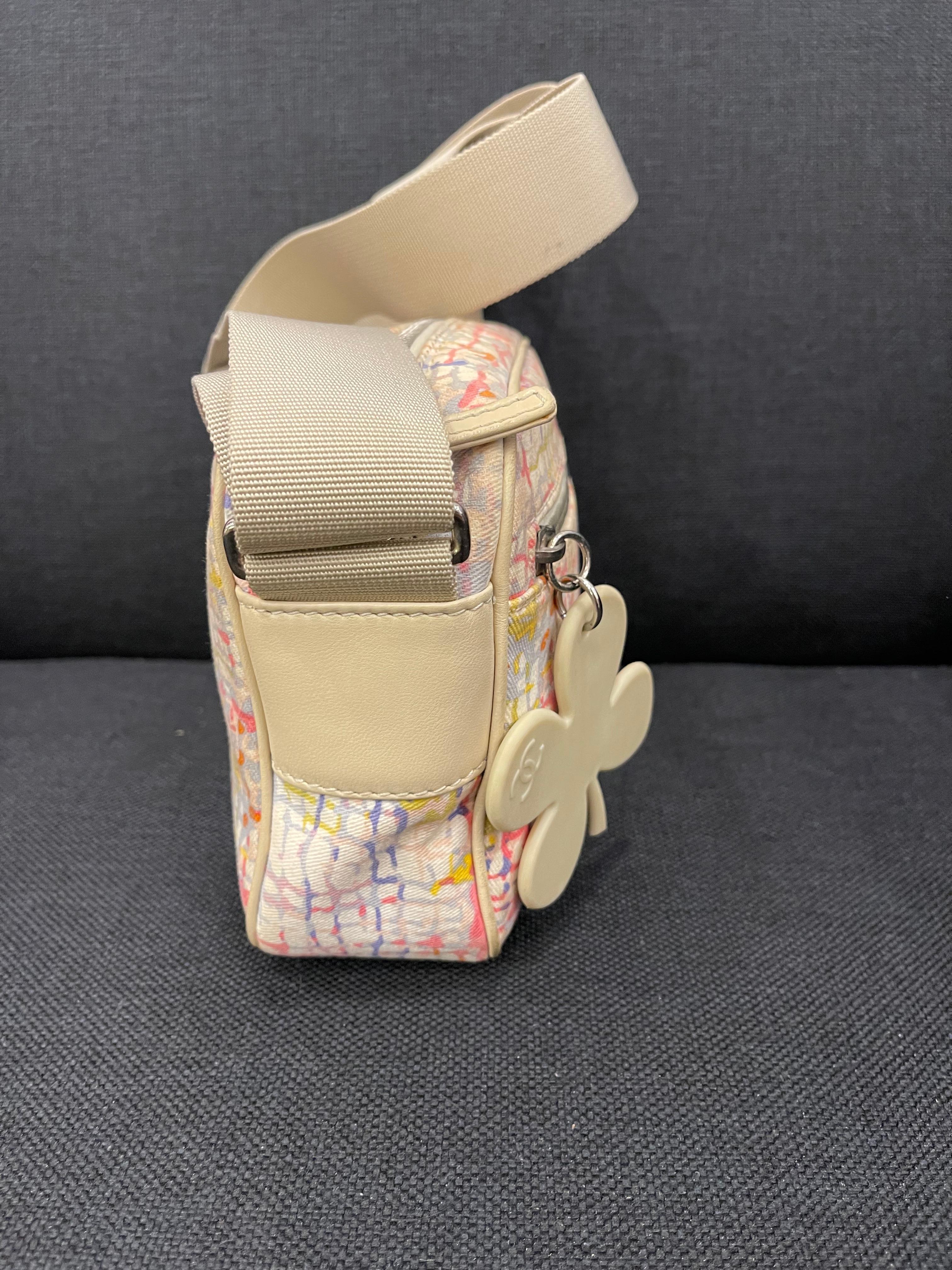 Vintage Chanel Multicolor Canvas Clover Camera Bag For Sale 6