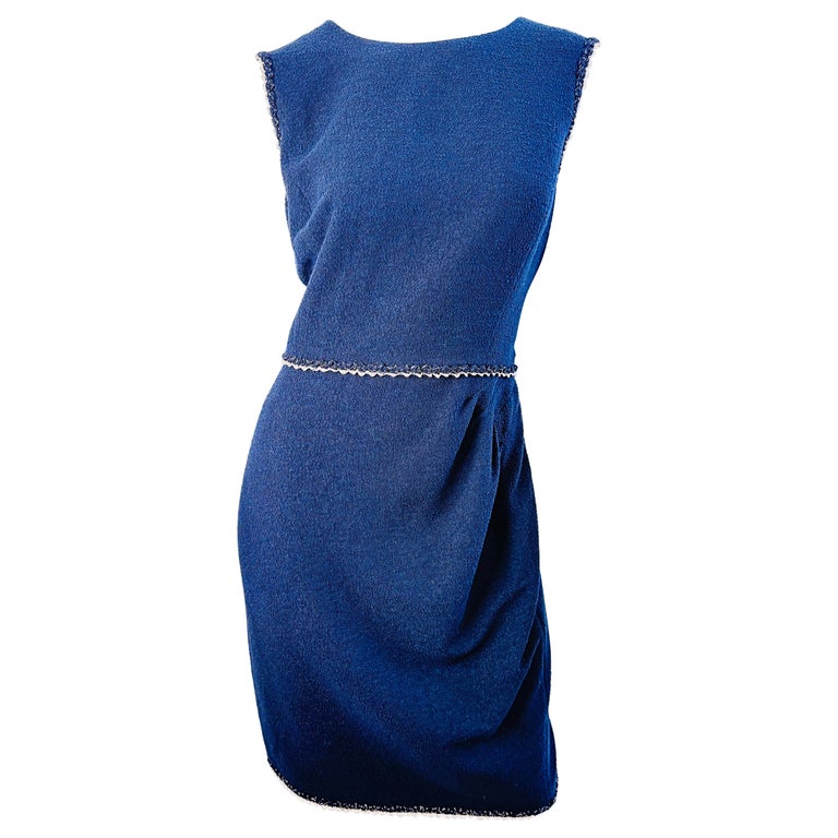 Vintage Chanel Navy Boucl Sheath Dress Fr44 Chain Trim Cc Logo Zip Vintage Chanel Navy Boucl Sheath Dress Fr44 Chain Trim Cc Logo Zip