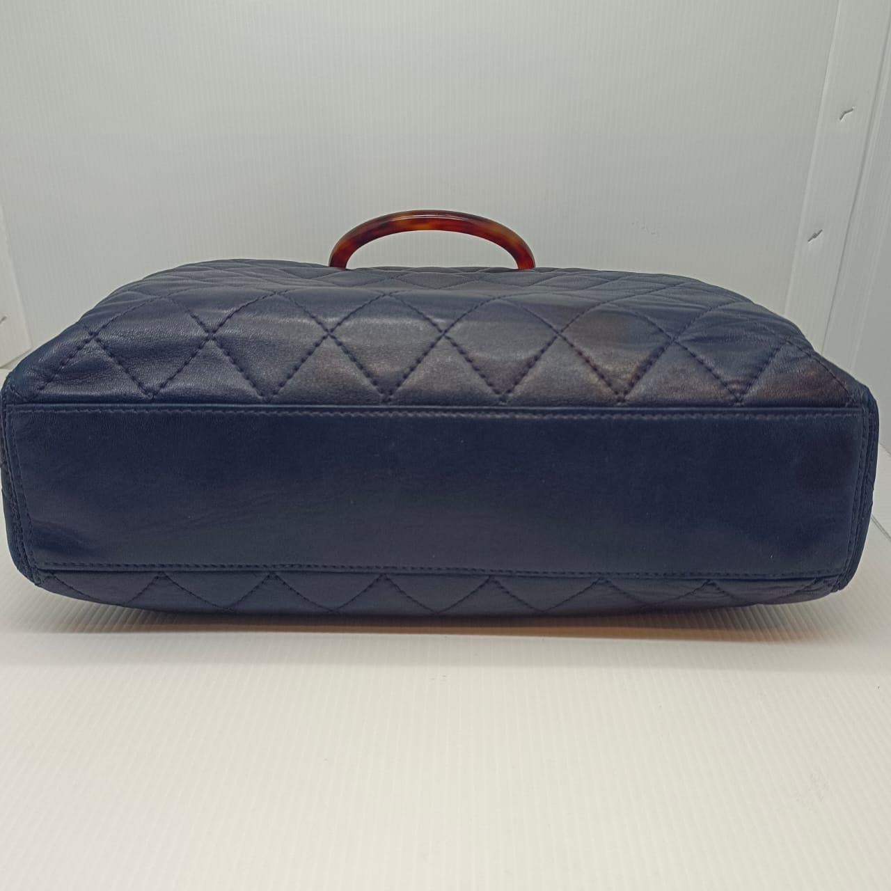 Vintage Chanel Navy Lambskin Quilted Tote with Tortoiseshell Handles For Sale 5