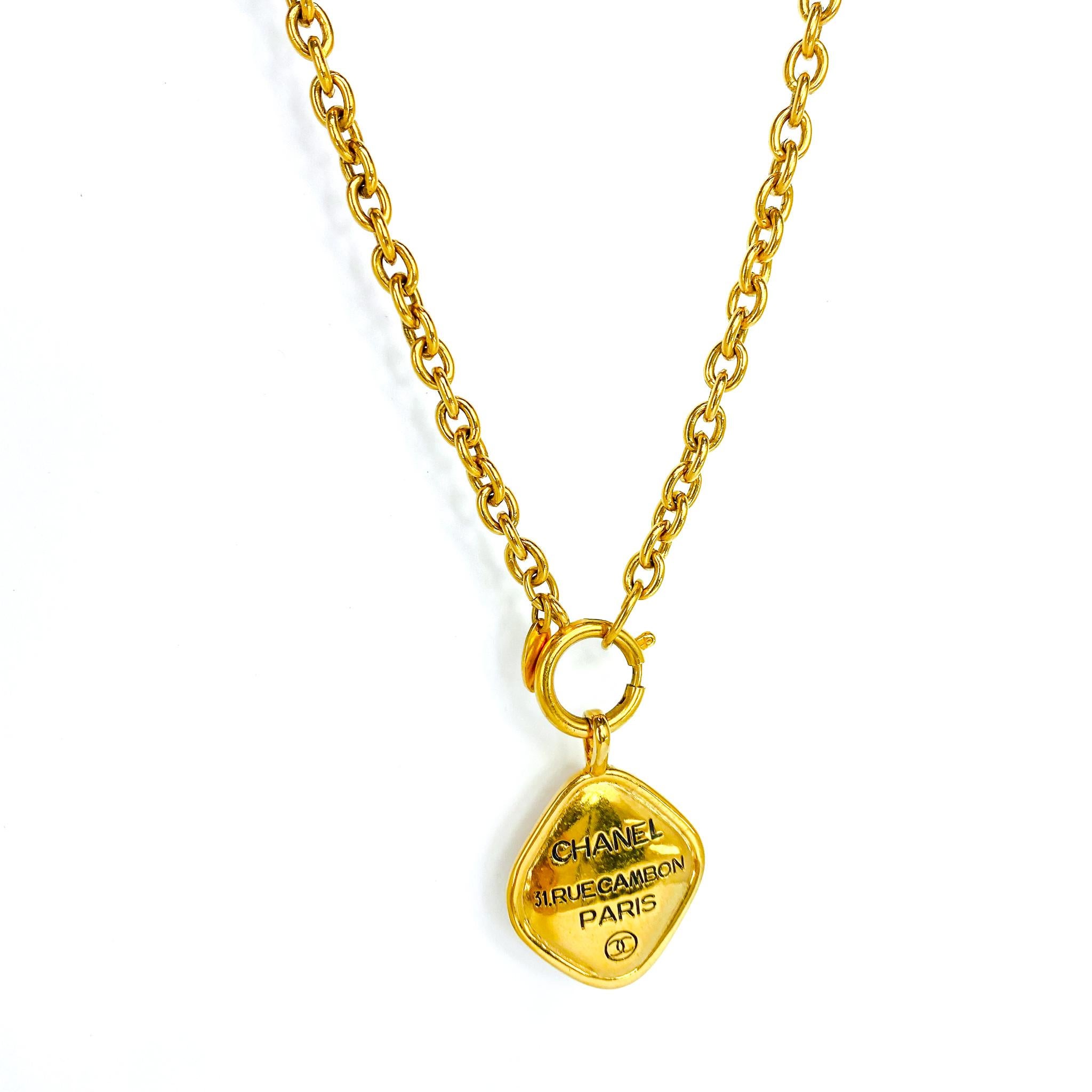 Vintage Chanel Necklace 1980s Rue Cambon Pendant In Excellent Condition In London, GB