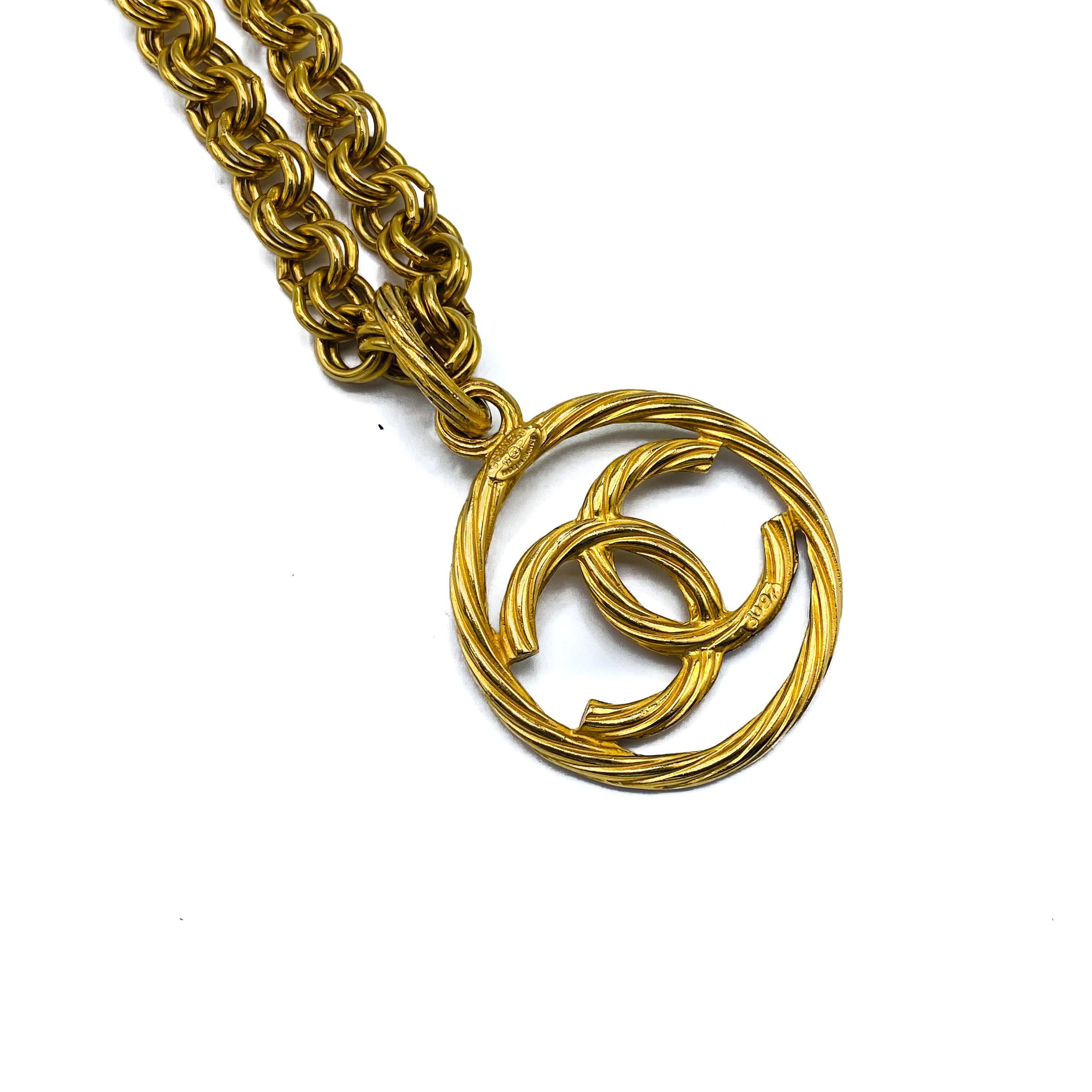 Women's Vintage Chanel Necklace 1990s - Spring Summer 1993 Collection