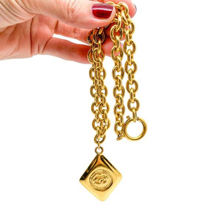 Vintage Chanel Necklace Gold Chain & Lozenge Pendant 1980S In Fair Condition In Wilmslow, GB
