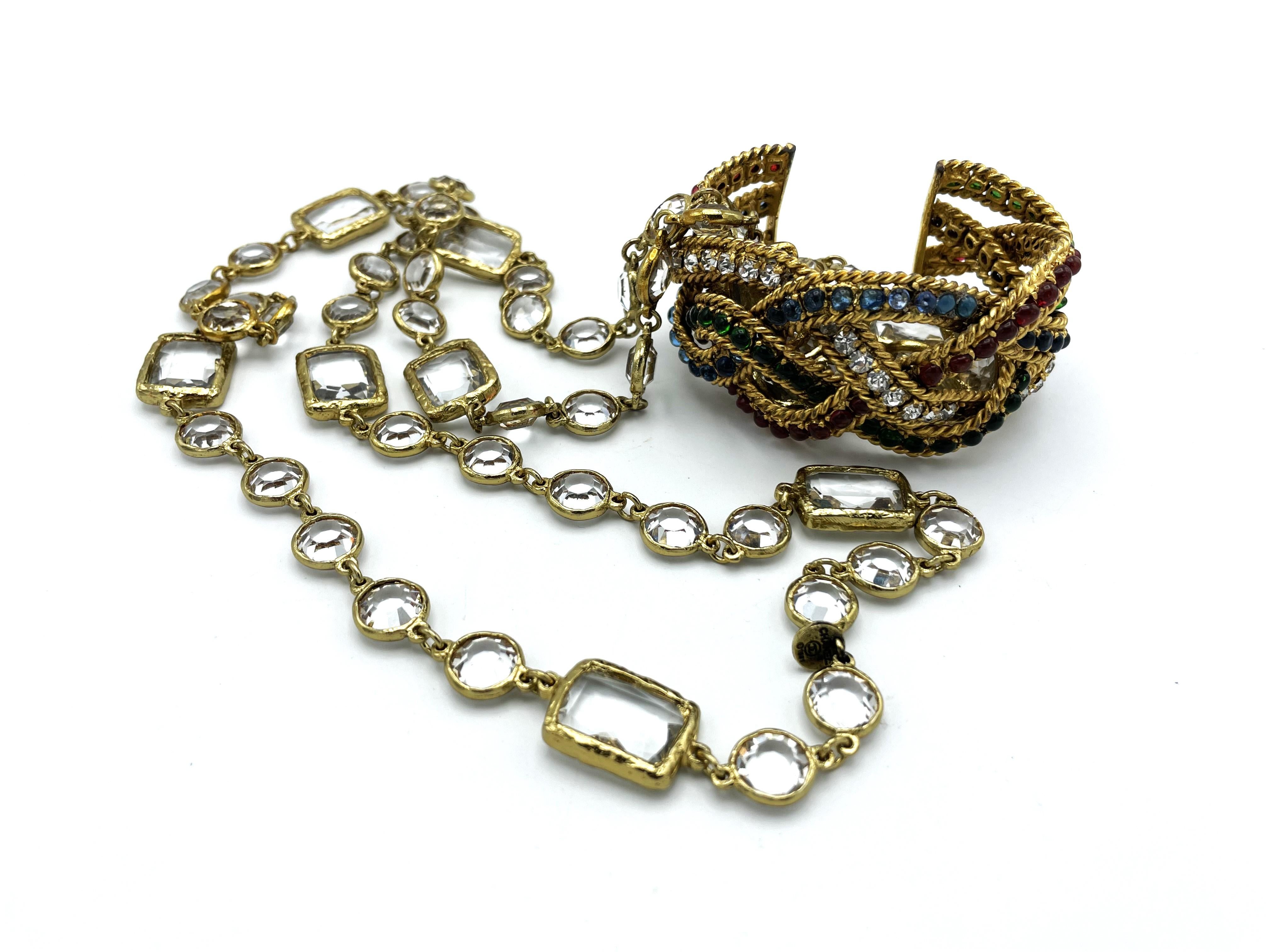Vintage CHANEL Necklace/Sautoir with 12 clear Chicklets, signed 1981, gold plate 8