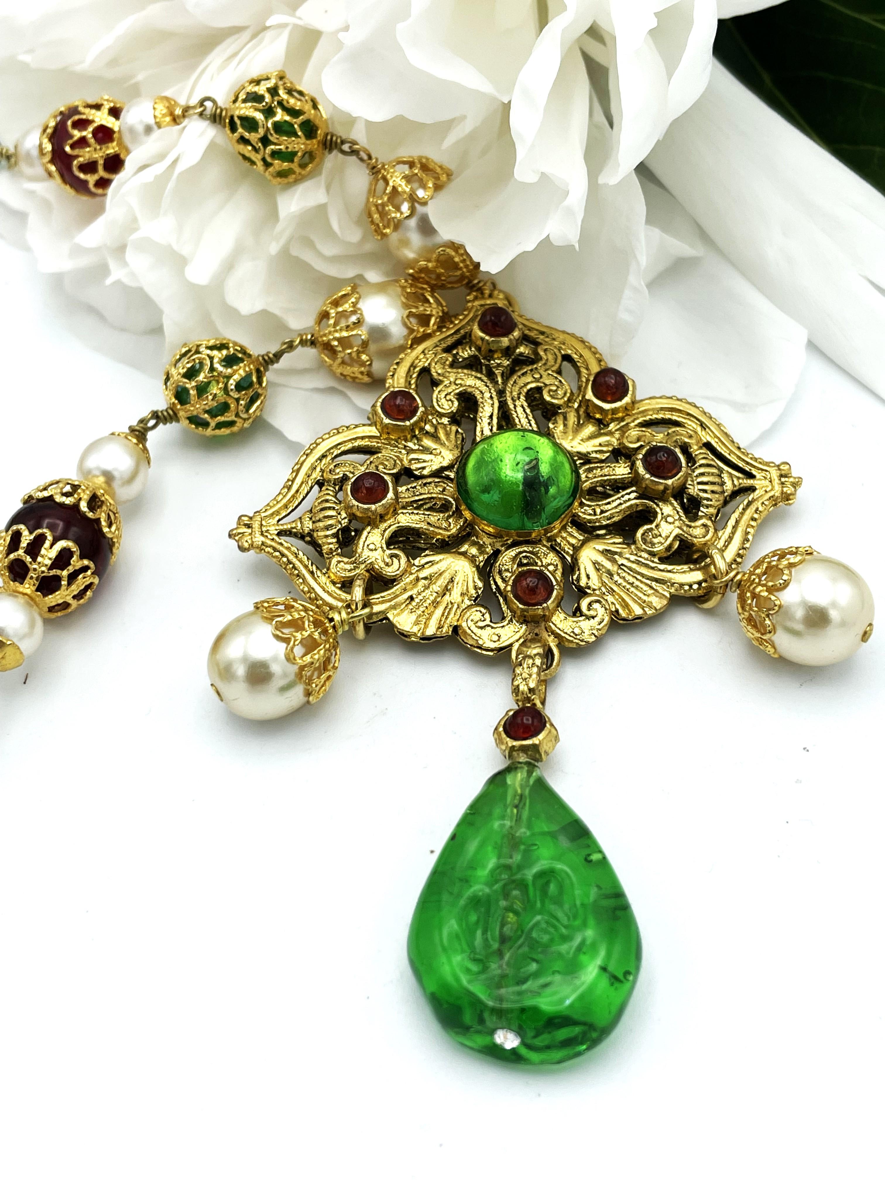 Vintage Chanel necklace with pendant from Goossens and house of Gripoix, signed  For Sale 5