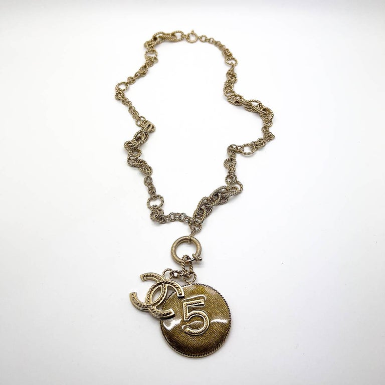 CHANEL Perfume Bottle Gold Chain Pendant Necklace – AMORE Vintage Tokyo