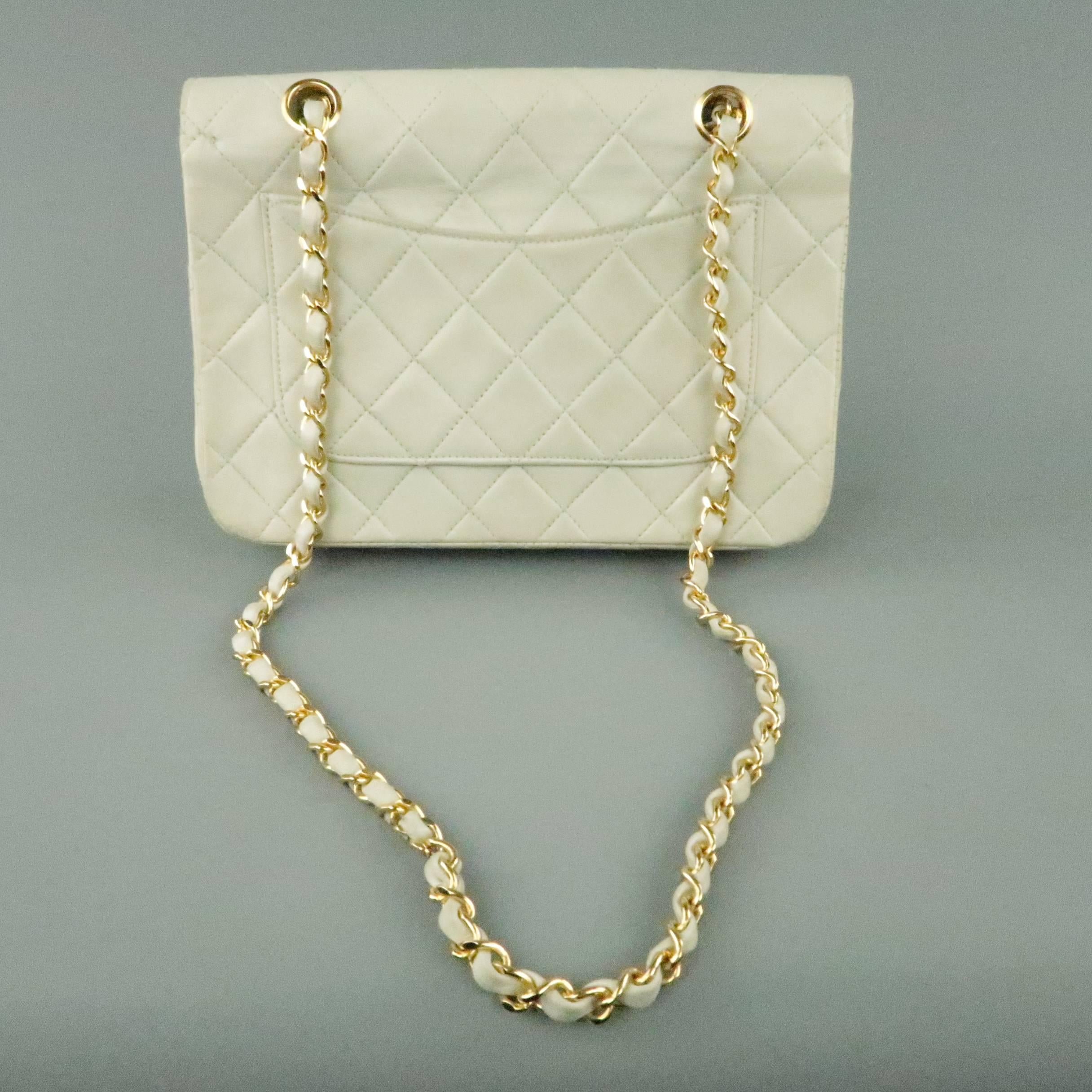 Chanel Pastel Blue Vintage Quilted Leather Gold Chain Handbag In Fair Condition In San Francisco, CA