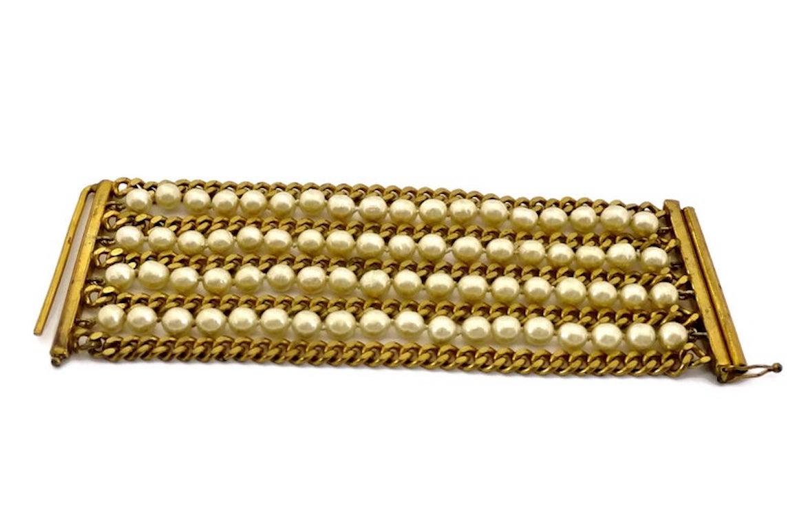 chanel pearl bracelet vintage