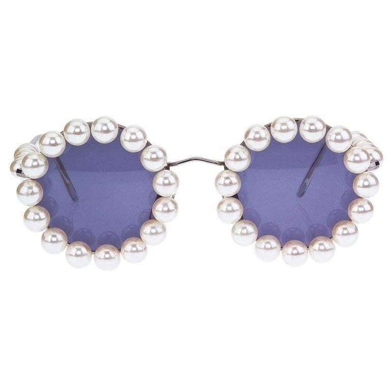 Chanel sunglasses, 1990s, offered by Depuis 1924 International