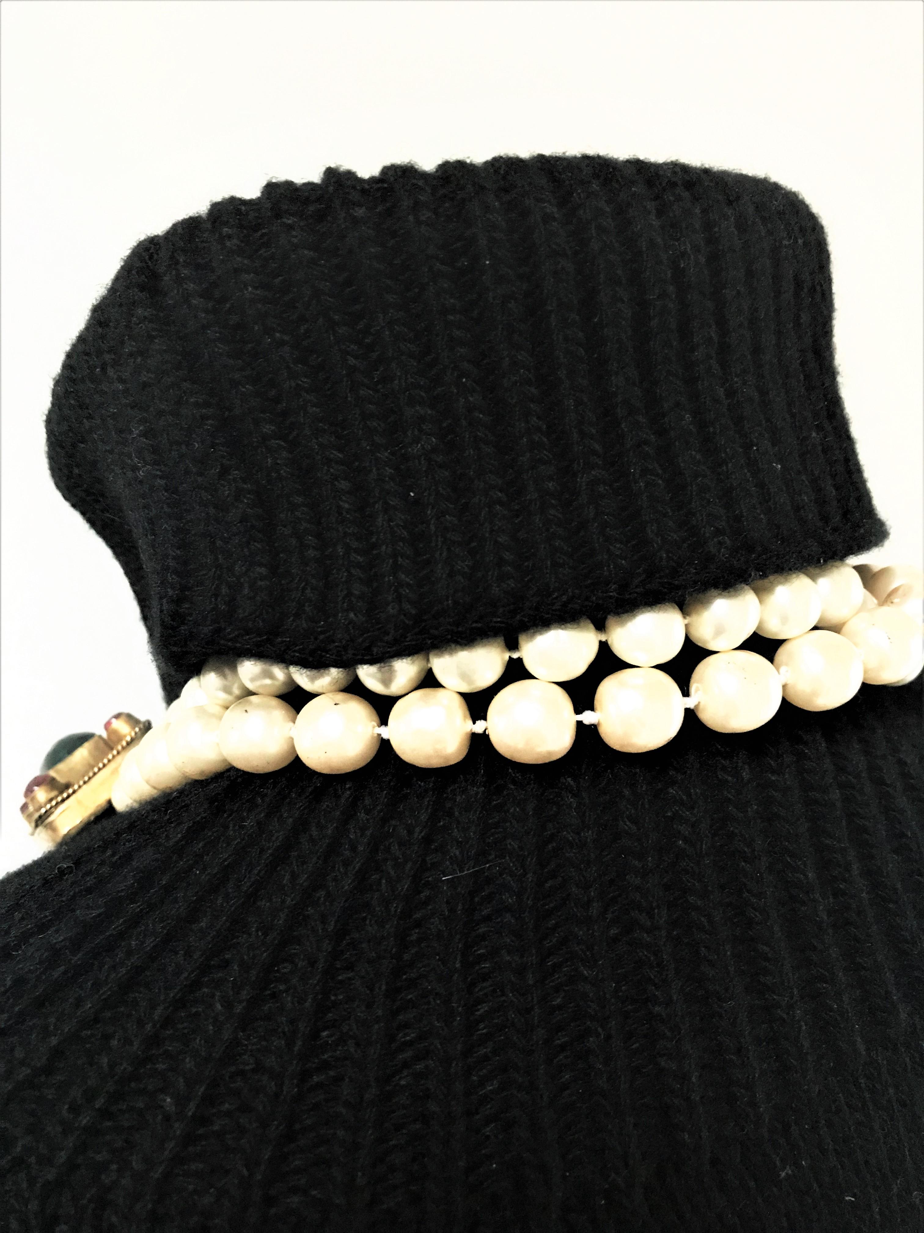 Women's Vintage Chanel pearl necklace by R. Goossens and House of Gripoix signed 1984.