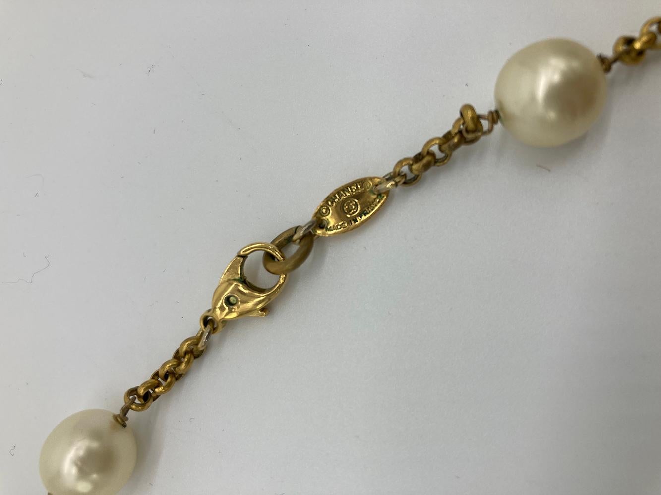 Vintage Chanel Pearl Lariat Necklace  For Sale 2