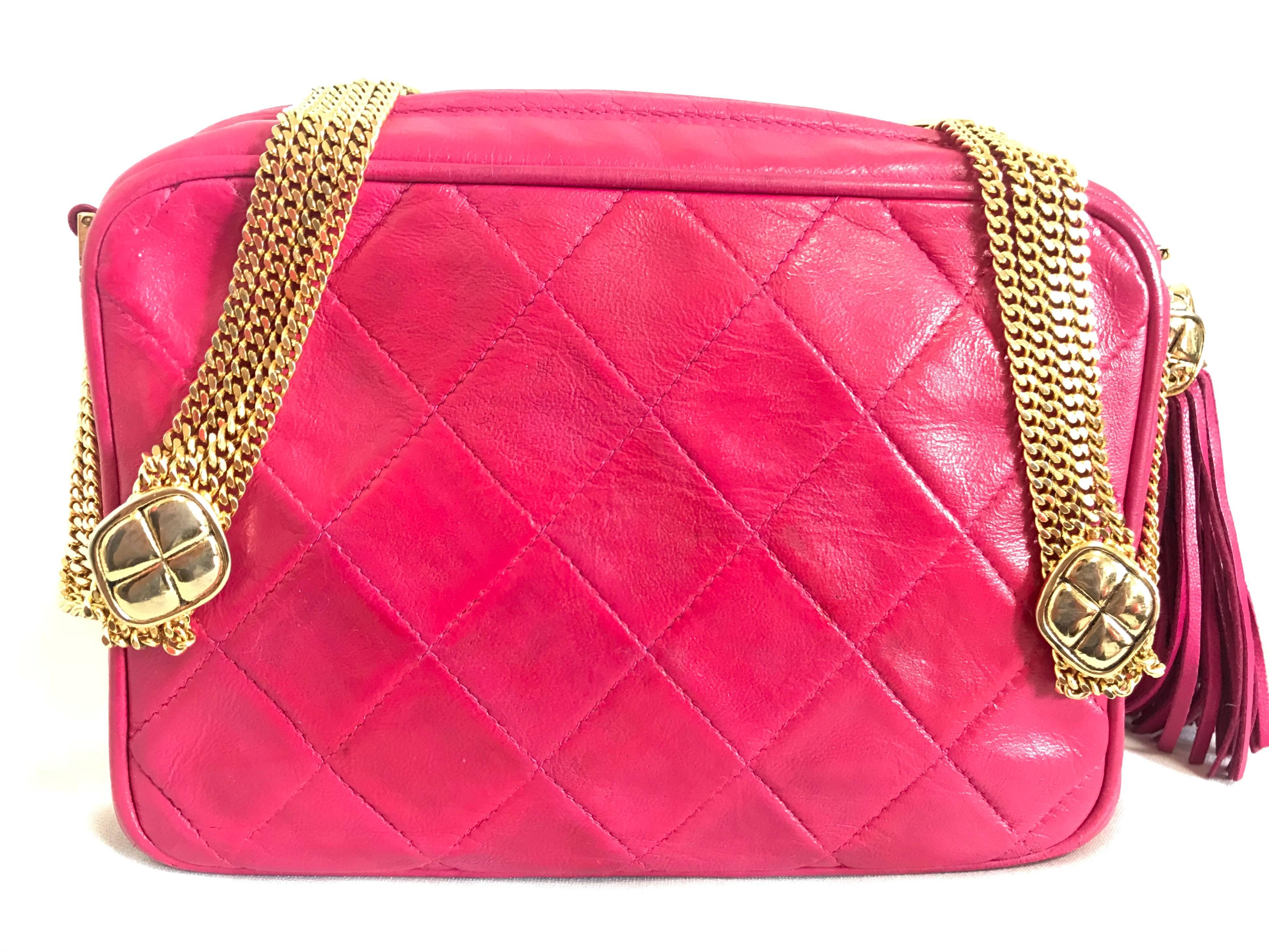 Chanel CC pink leather camera bag style Vintage shoulder bag with tassel  For Sale 3