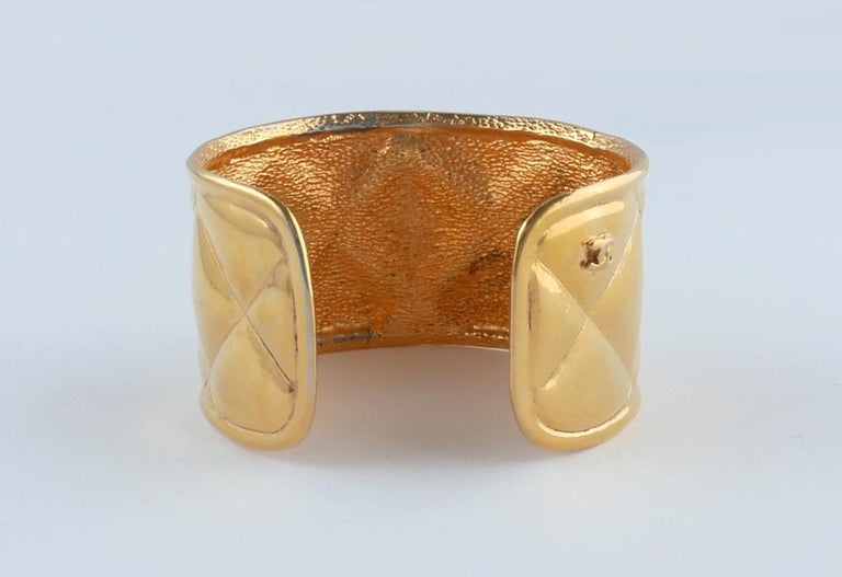 Vintage Chanel Quilted Cuff Bracelet, 1980s In Fair Condition For Sale In London, GB