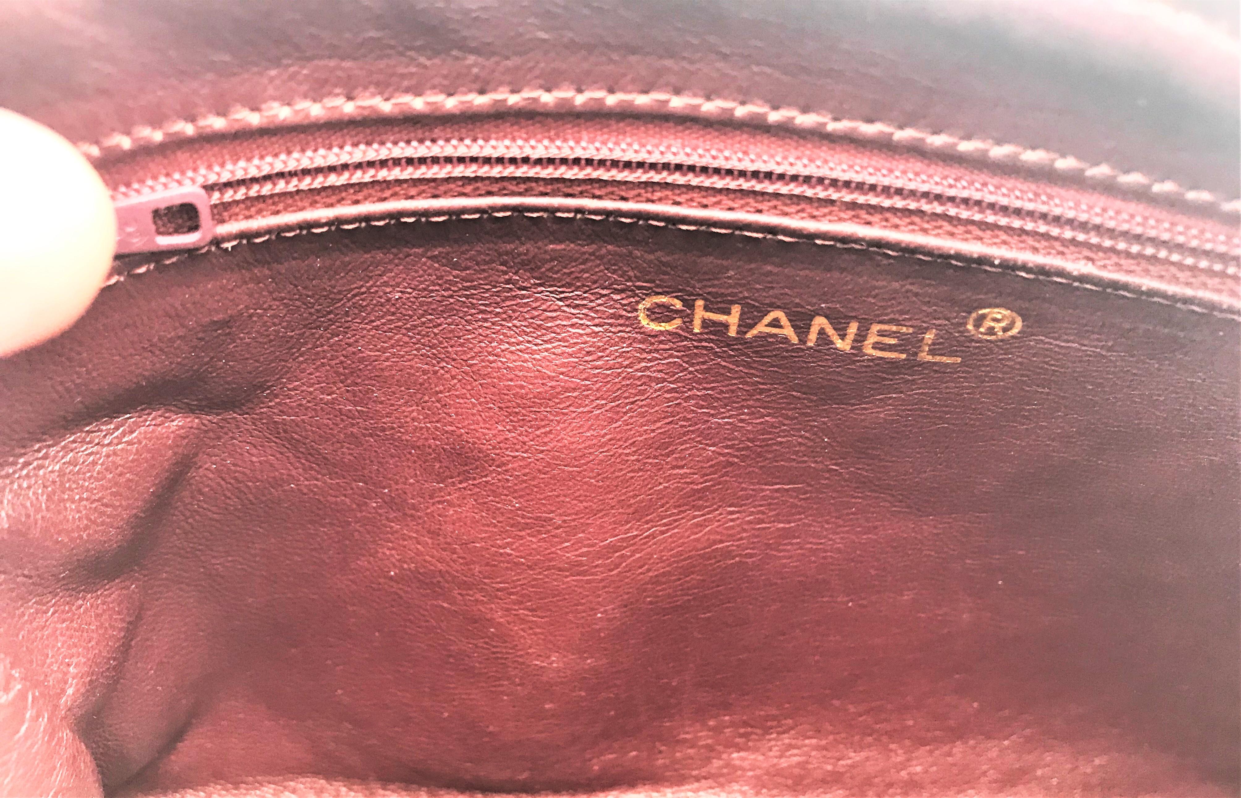 Vintage Chanel quilted lambskin bag, red, 1985 and Carte E'Authenticite  For Sale 1