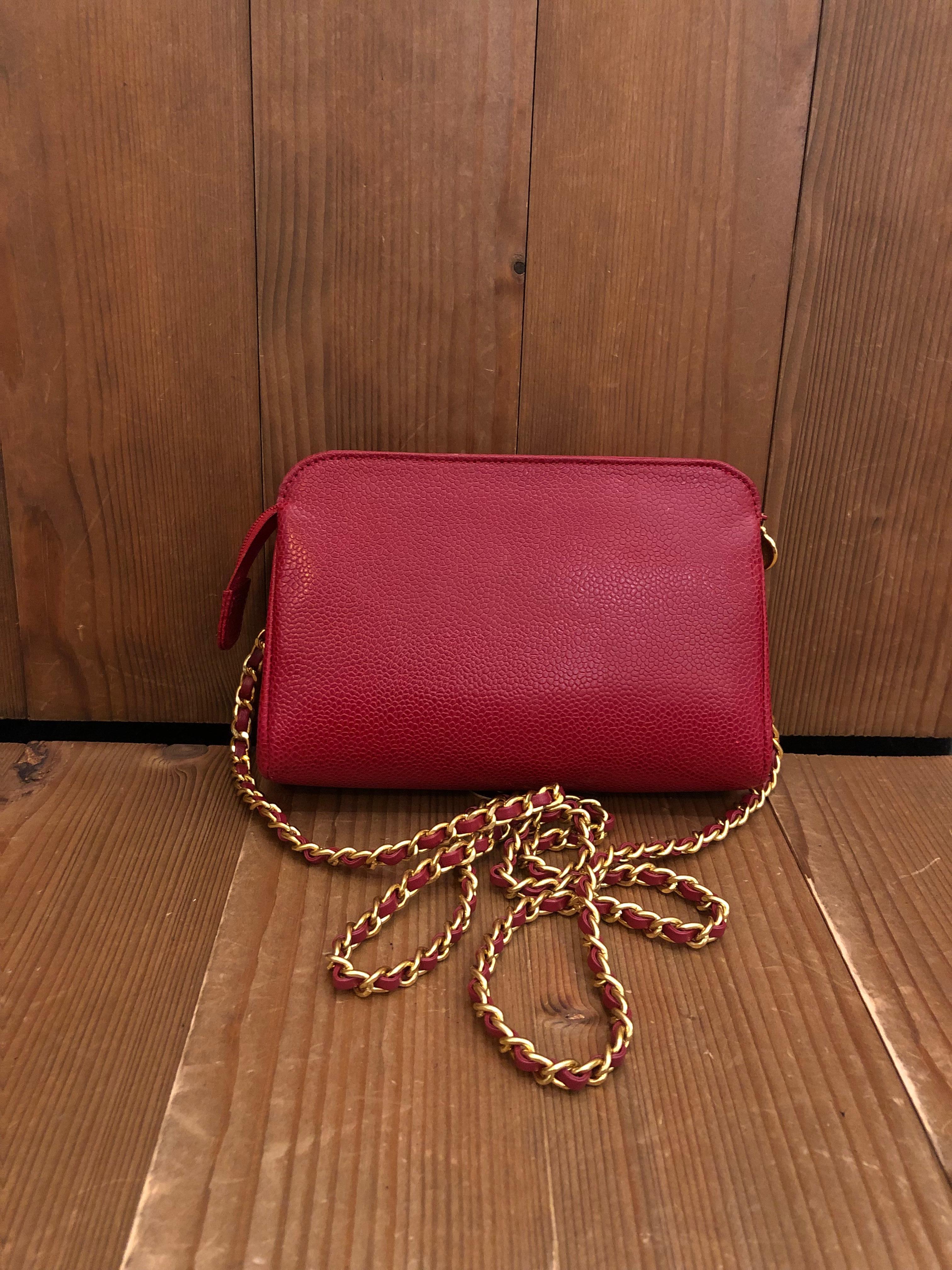 RESERVED Vintage CHANEL Red Caviar Leather Pouch Bag Clutch (Altered) In Good Condition In Bangkok, TH