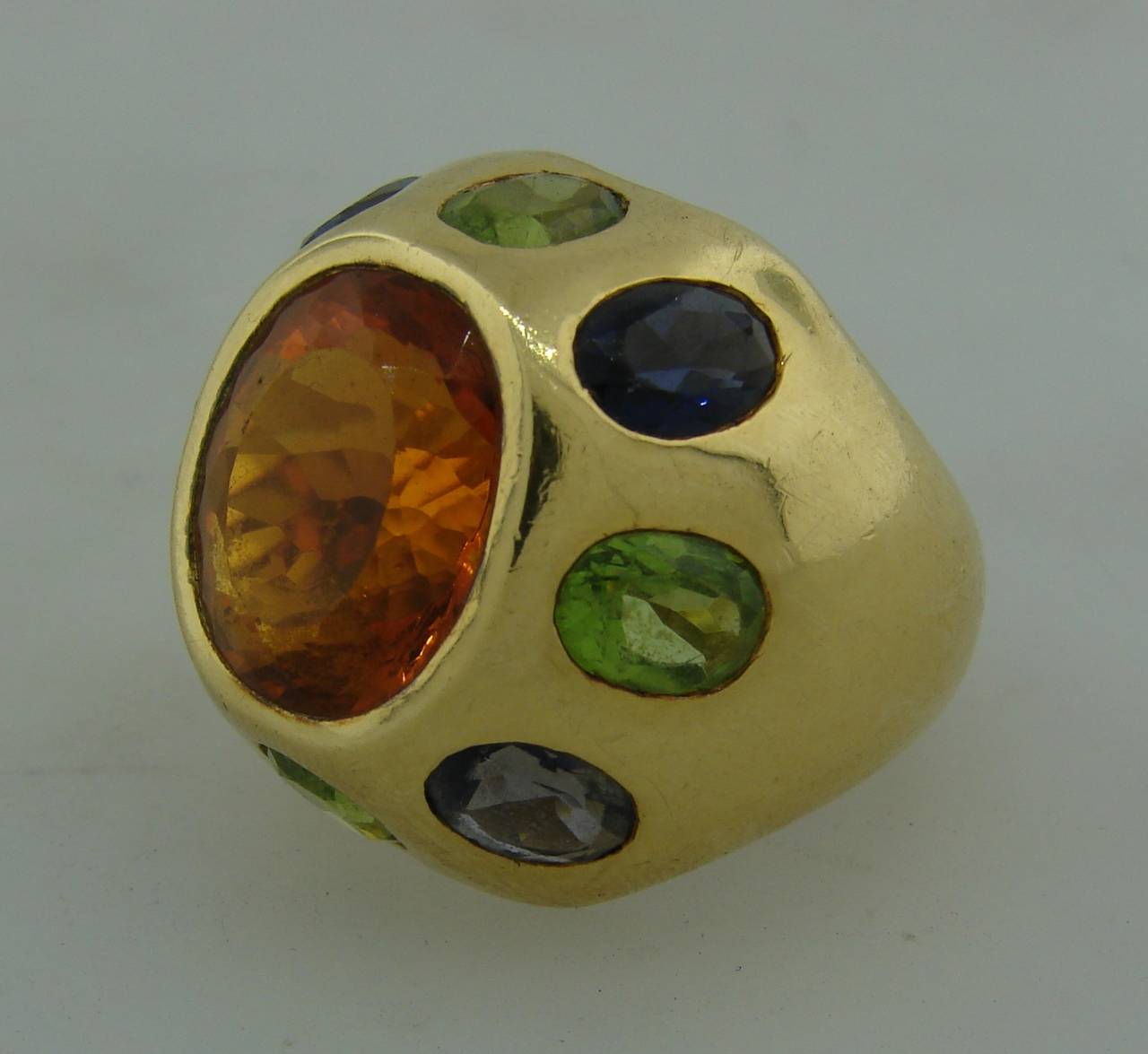 Vintage Chanel Cocktail-Kuppel-Schmuck, Vintage, 18 Karat Gold Edelsteine im Zustand „Hervorragend“ im Angebot in Beverly Hills, CA
