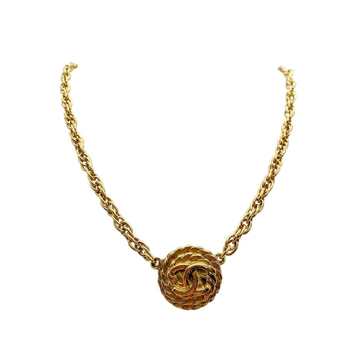 Chanel, collier vintage intemporel à motif de corde avec logo, années 1980 Unisexe en vente