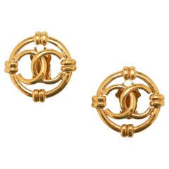 Vintage CHANEL Round Clips