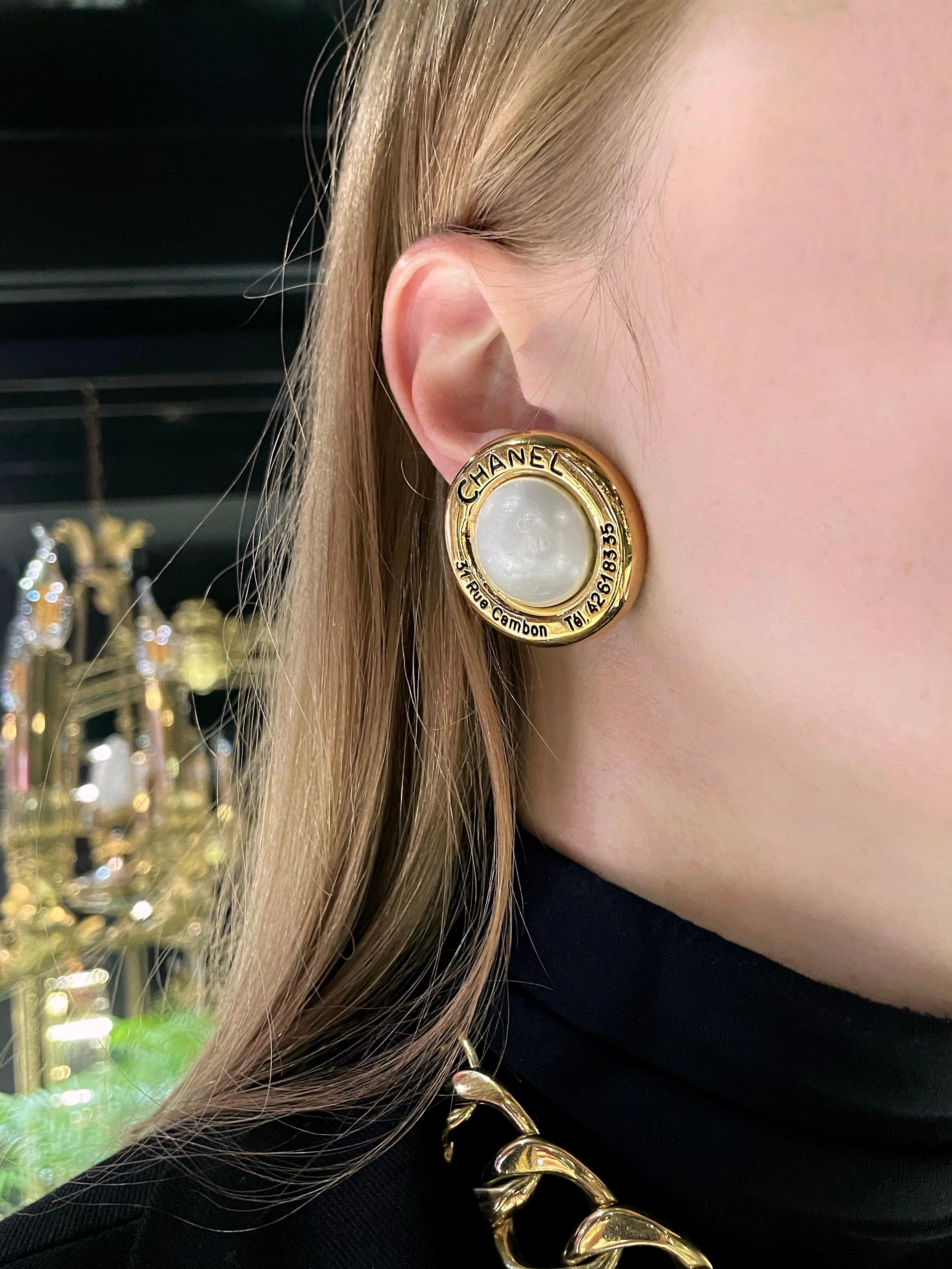 Chanel Rue Cambon Telephone Nummer Perle Clip-Ohrringe Vintage 2