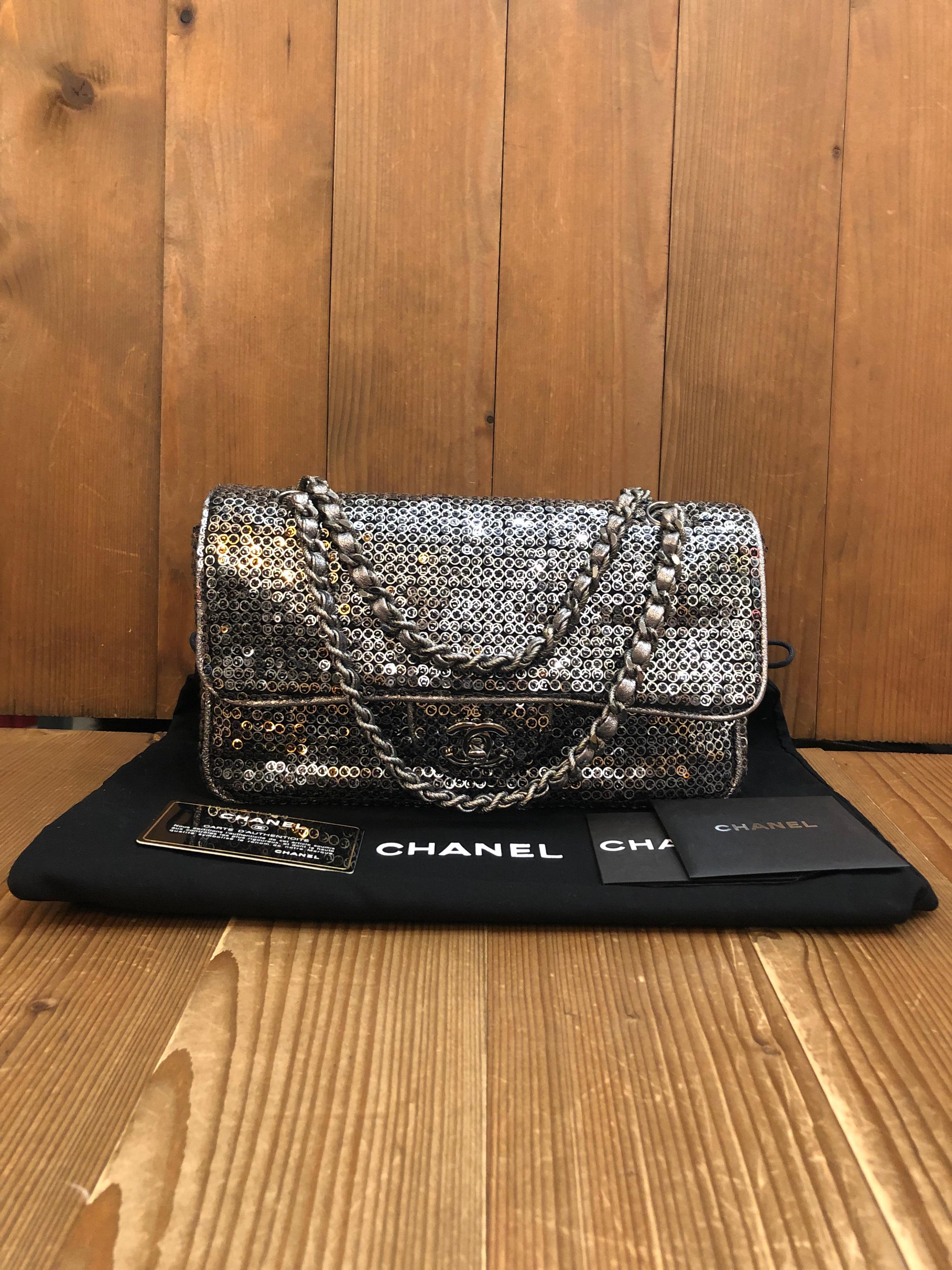 Vintage CHANEL Sequined Classic Flap Bag Black Silver Medium In Excellent Condition In Bangkok, TH