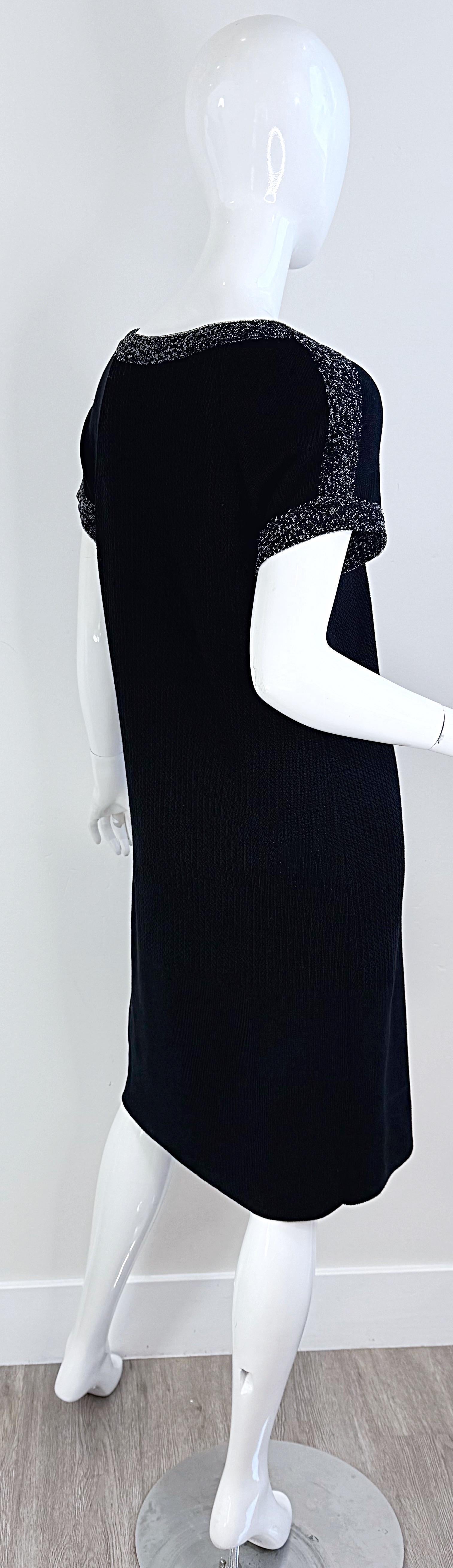 Vintage Chanel Size 42 / 10 - 14 Black and White 2000s Cotton Knit Dress Y2K For Sale 6