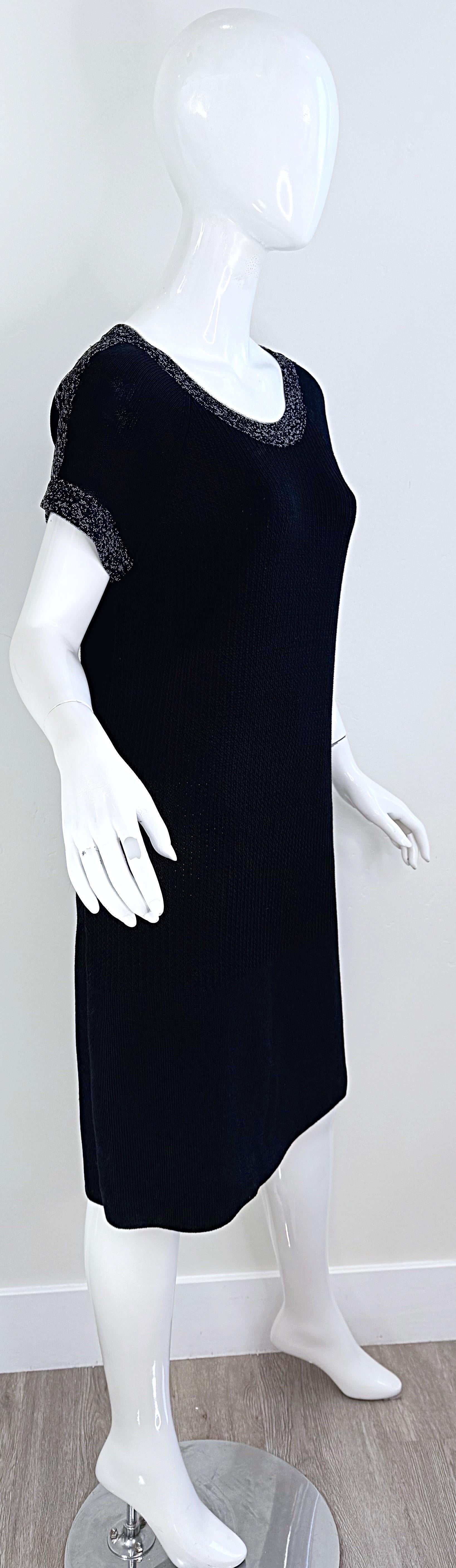 Vintage Chanel Size 42 / 10 - 14 Black and White 2000s Cotton Knit Dress Y2K For Sale 11