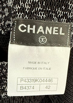 Vintage Chanel Size 42 / 10 - 14 Black and White 2000s Cotton Knit Dress Y2K