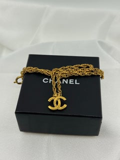 Vintage Chanel Small Gold CC Kette Anhänger Halskette