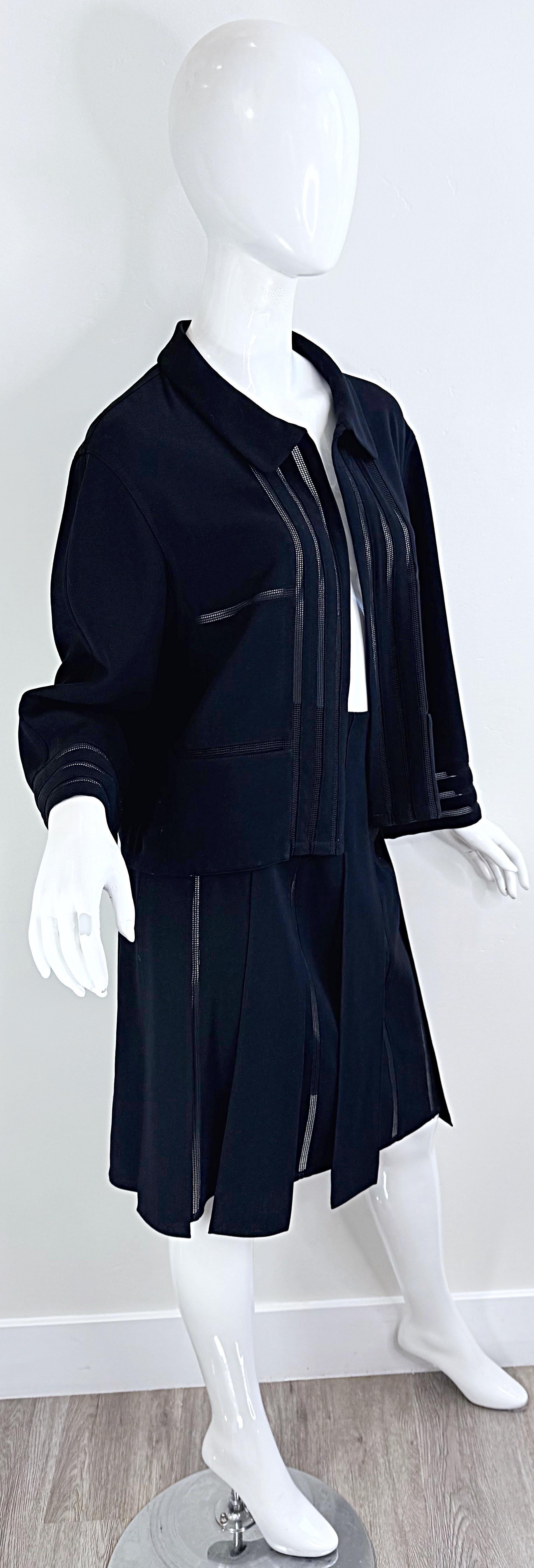 Vintage Chanel Spring 1999 Sz 42 44 Black Sheer Panels Light Wool Skirt Suit For Sale 7