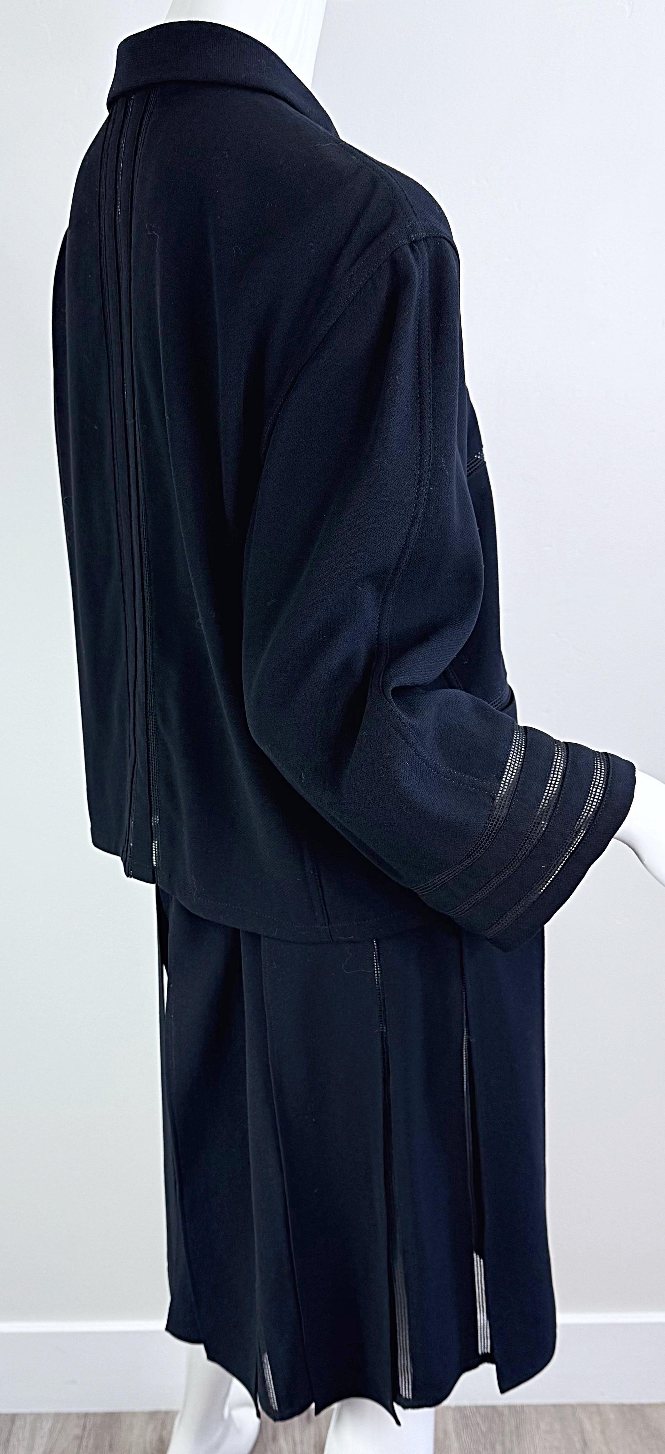 Vintage Chanel Spring 1999 Sz 42 44 Black Sheer Panels Light Wool Skirt Suit For Sale 8