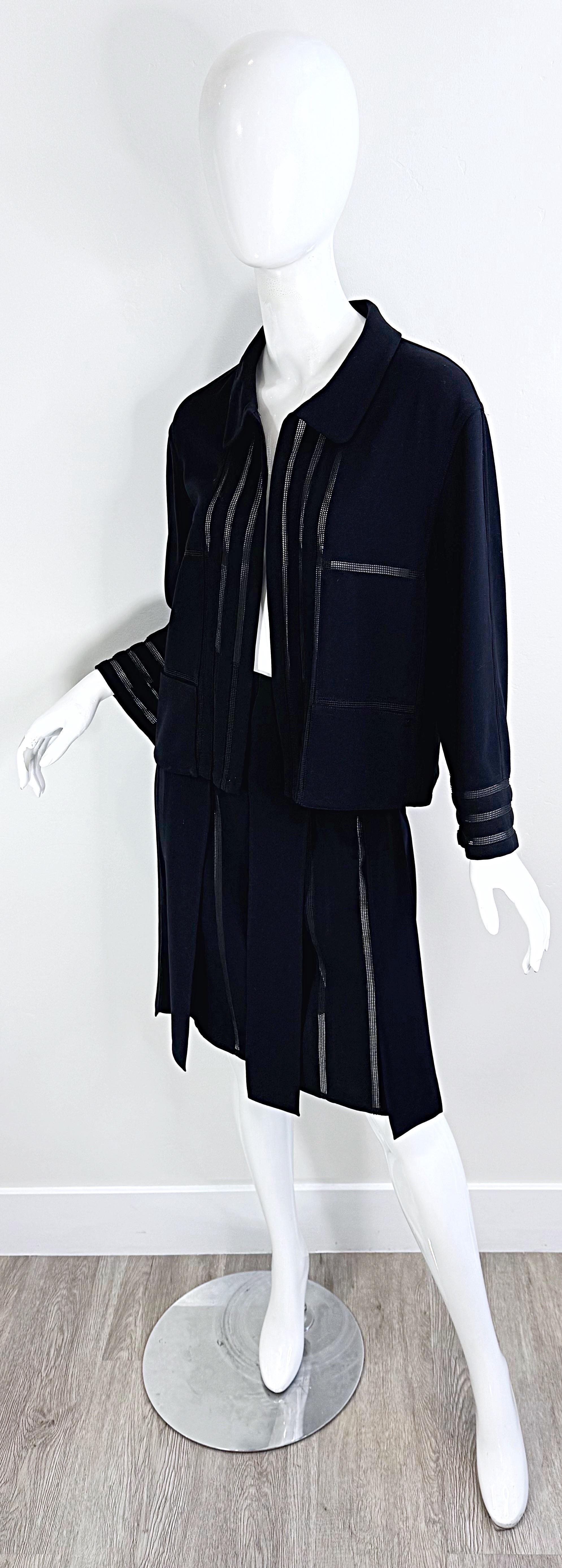 Vintage Chanel Spring 1999 Sz 42 44 Black Sheer Panels Light Wool Skirt Suit For Sale 9