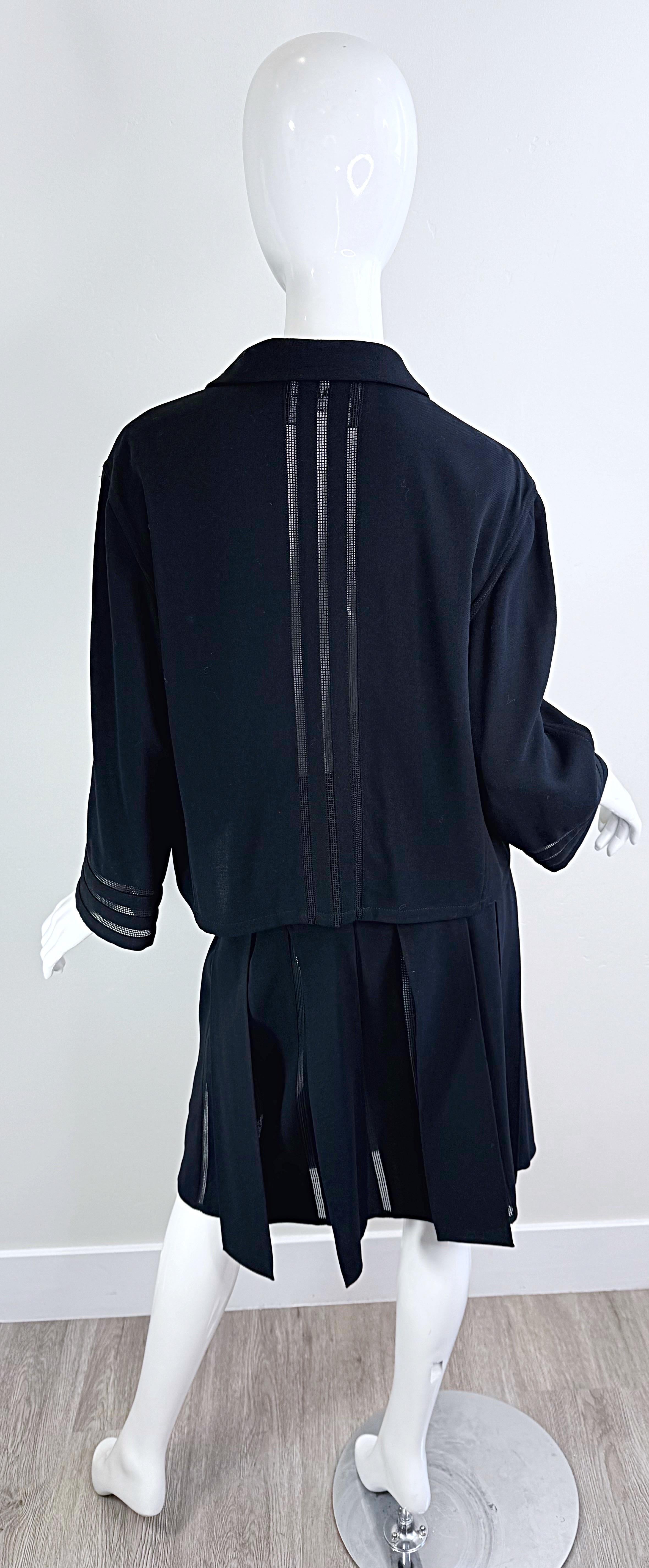 Vintage Chanel Spring 1999 Sz 42 44 Black Sheer Panels Light Wool Skirt Suit For Sale 10