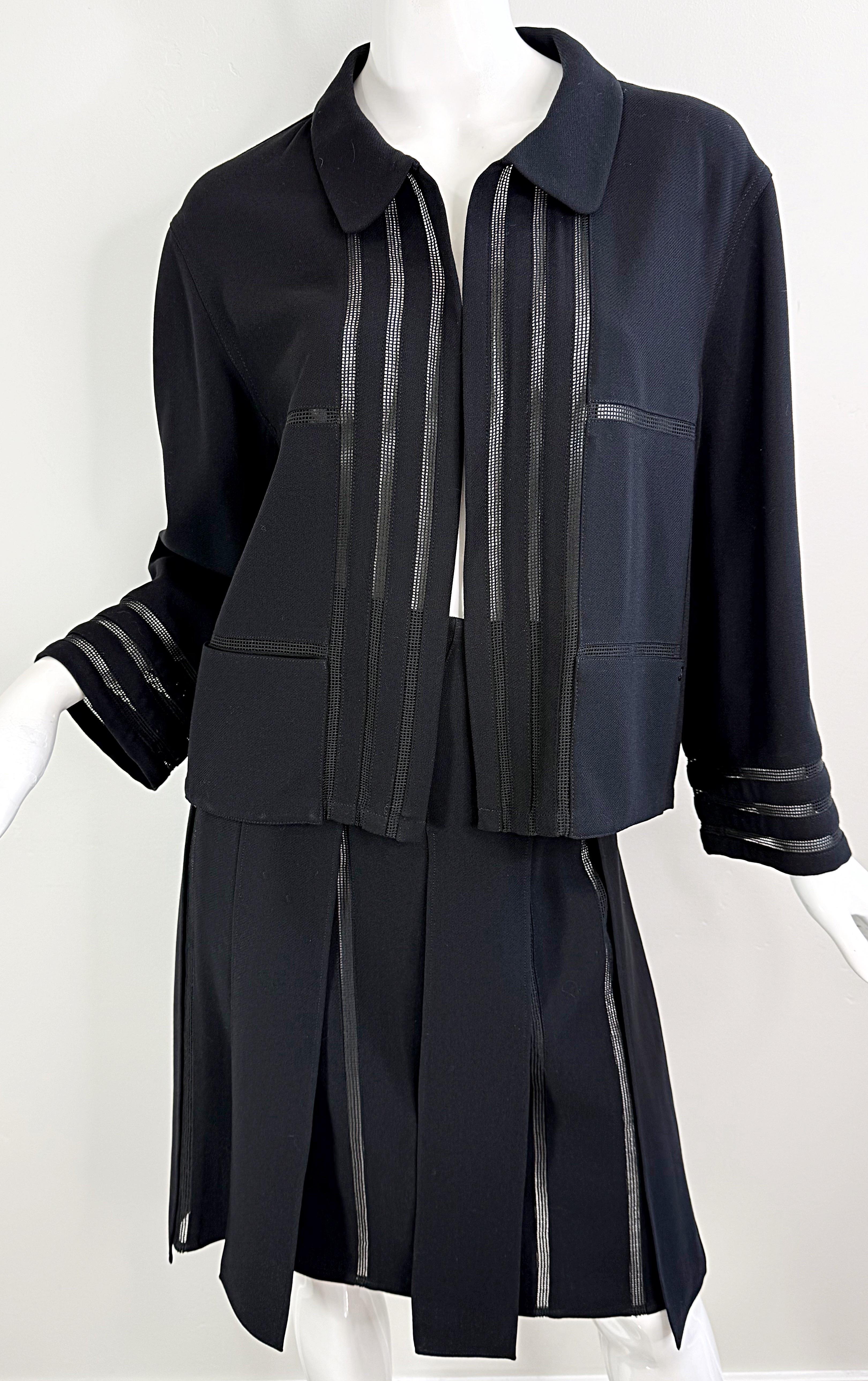 Vintage Chanel Spring 1999 Sz 42 44 Black Sheer Panels Light Wool Skirt Suit For Sale 5