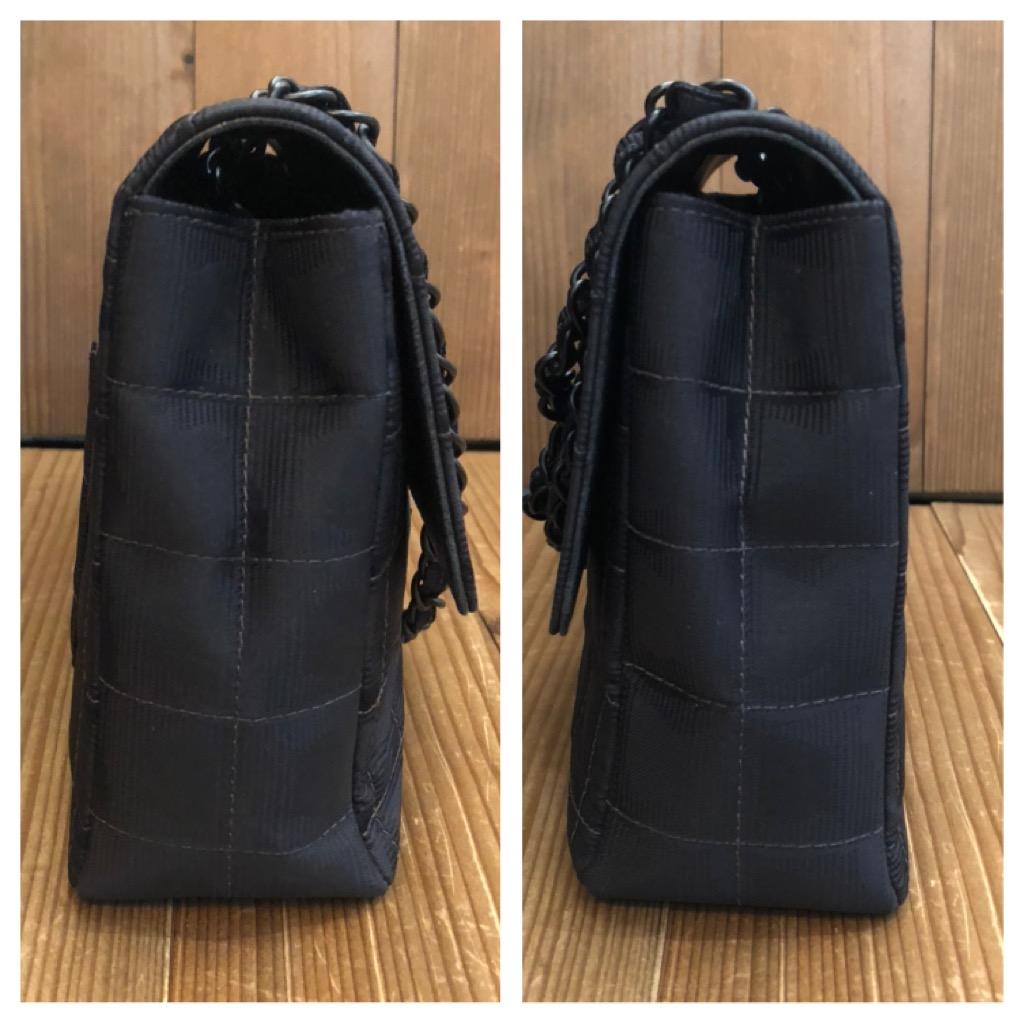 Vintage CHANEL Travel Line Nylon Classic Flap Bag Super Black In Good Condition In Bangkok, TH