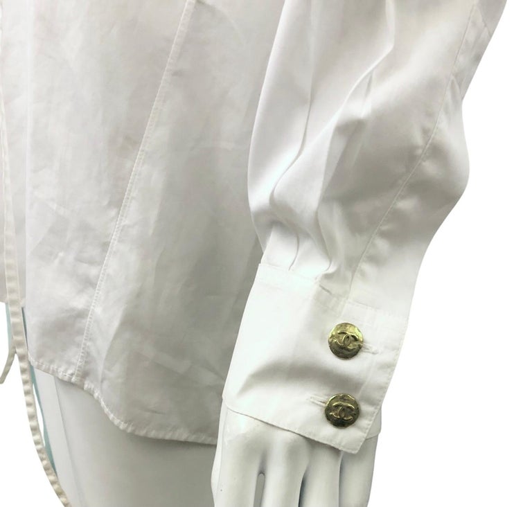 Vintage Chanel White Sailor Style Collar Shirt In Good Condition For Sale In Sheung Wan, HK