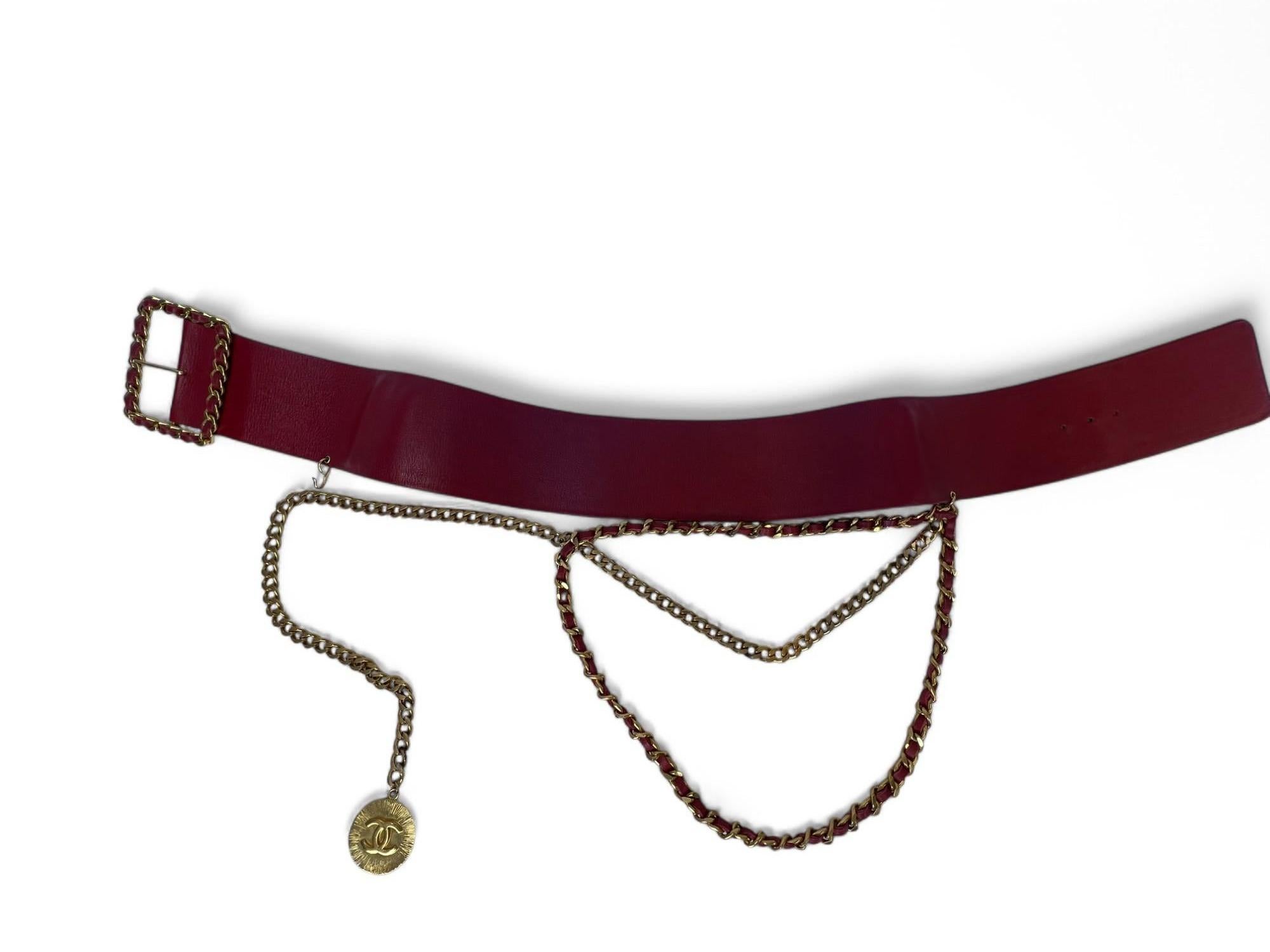 Chanel Red Lambskin & Gold Chain Belt (Spring/Summer 1992) For Sale 8