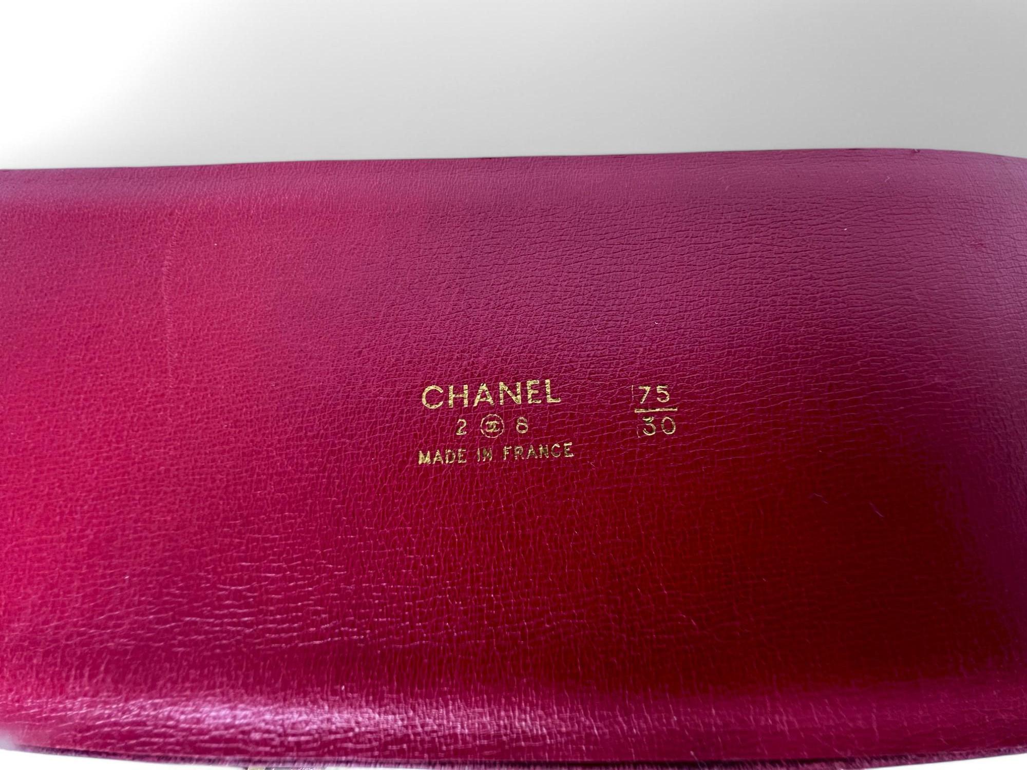 Chanel Red Lambskin & Gold Chain Belt (Spring/Summer 1992) For Sale 13