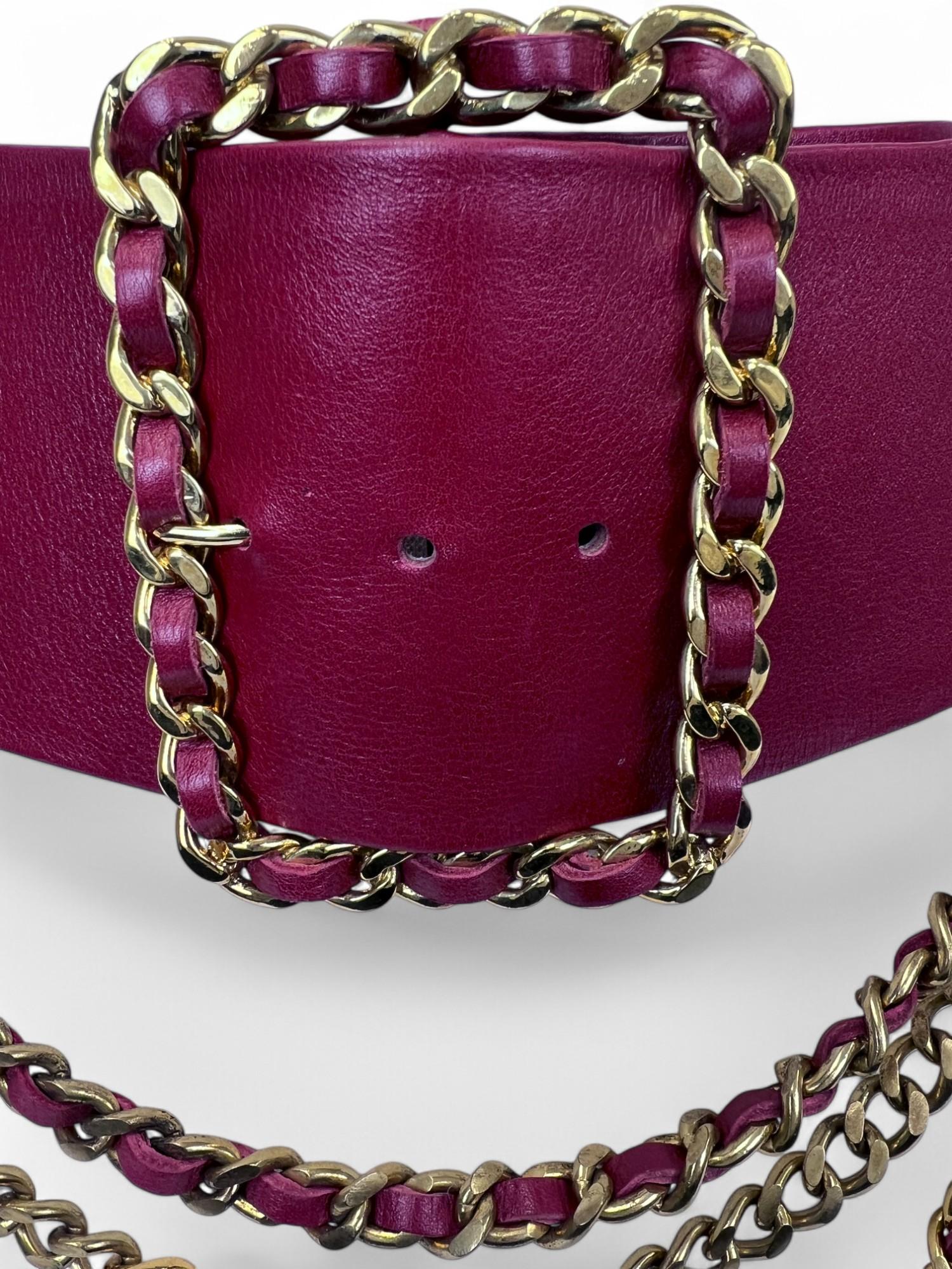 Chanel Red Lambskin & Gold Chain Belt (Spring/Summer 1992) For Sale 1