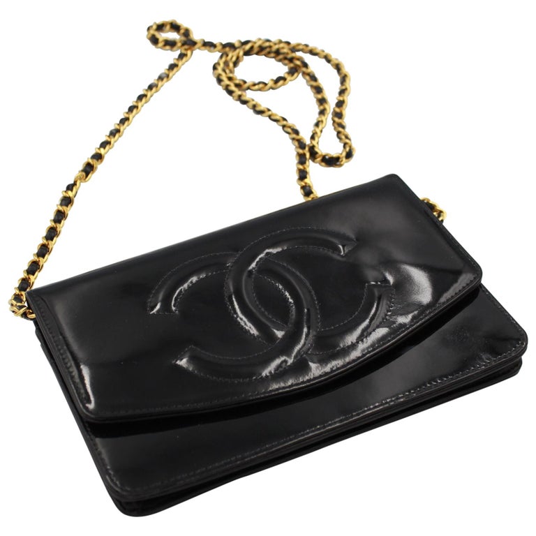 Vintage Chanel Wallet on Chain in Black Patented Leather at 1stDibs