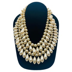 Collier Chanel Vintage en fausses perles à plusieurs brins