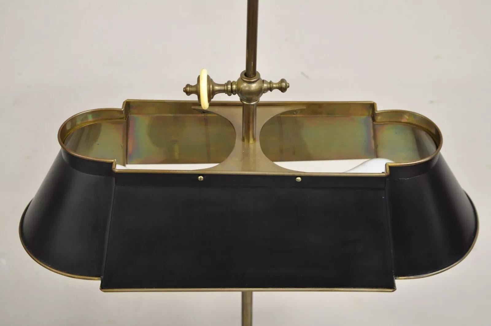 Vintage Chapman 1972 Bouillotte Messing-Schreibtisch-Tischlampe aus Messing mit schwarzem Zinn-Metallschirm (Regency) im Angebot