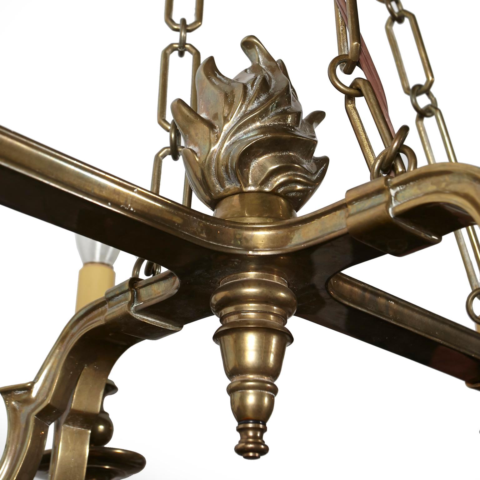 American Classical Vintage Chapman Brass Eight Light Chandelier For Sale