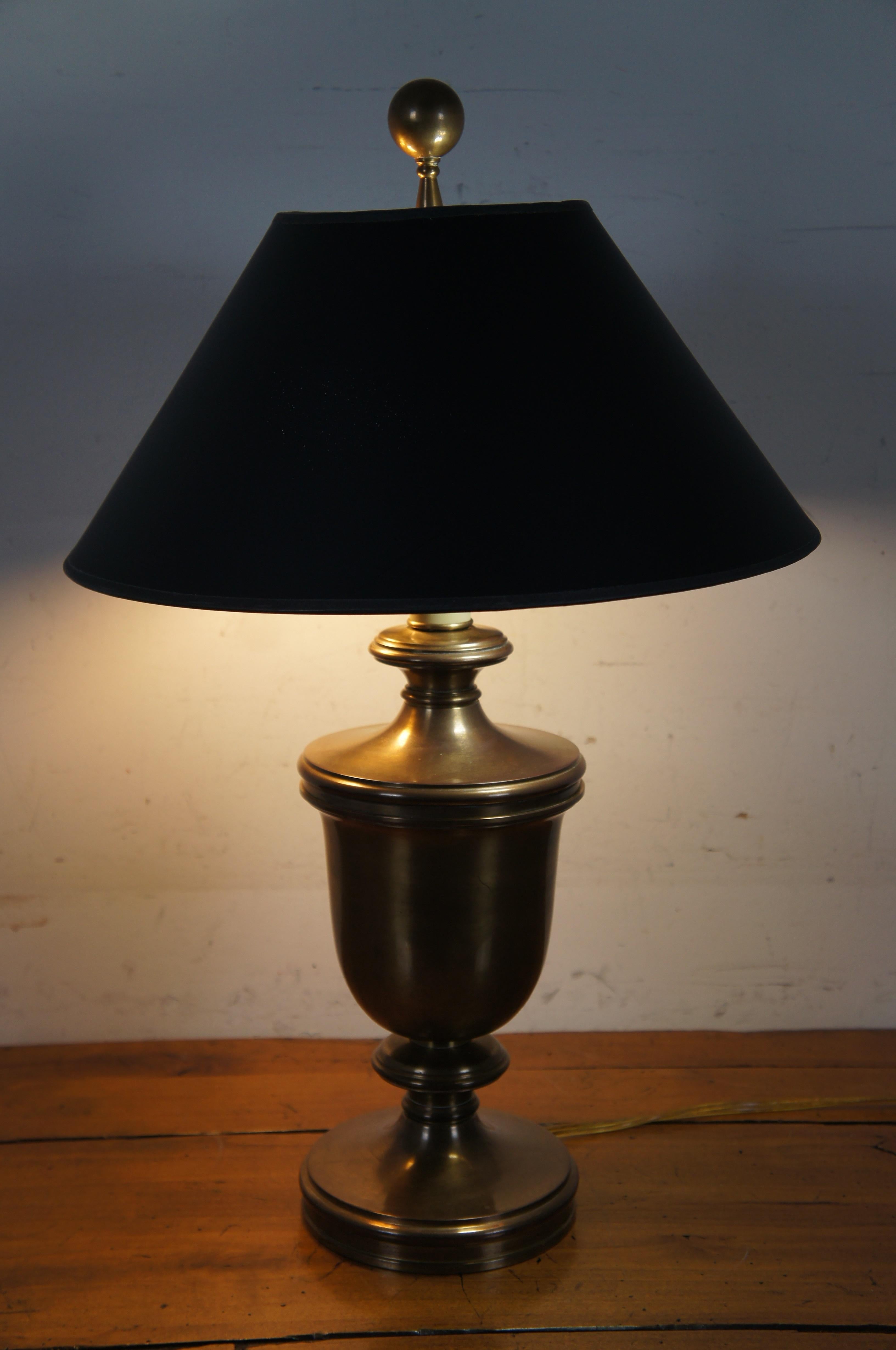 Vintage Chapman Brass Two Light Mantel Trophy Urn Table Vanity Lamp 5