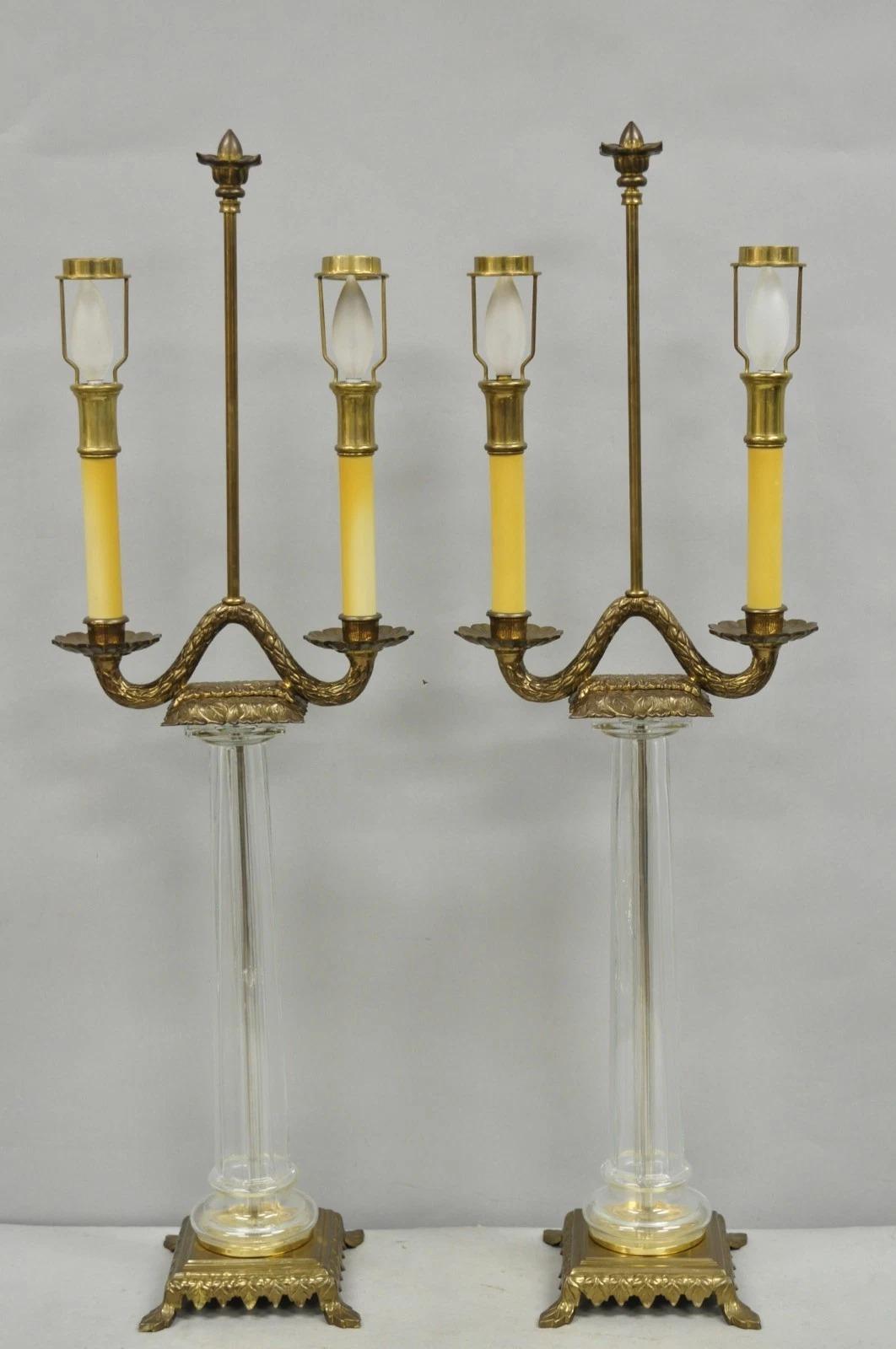 Vintage Chapman Französisch Empire Glas Säule Messing Kandelaber Tischlampen - ein Paar im Angebot 6