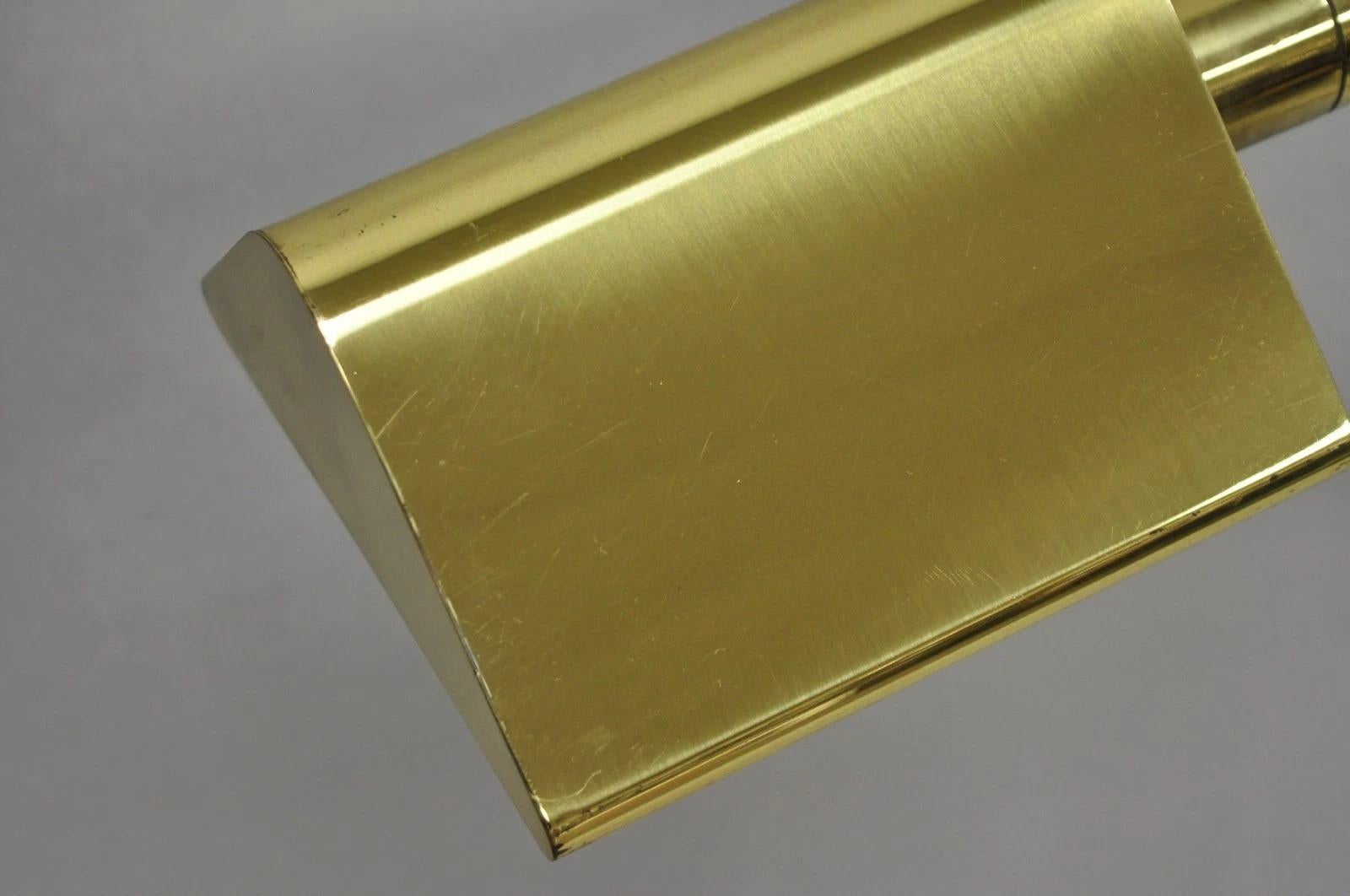 Vintage Chapman Lámpara de pie de farmacia de lectura de latón regulable, moderna de mediados de siglo en venta 5