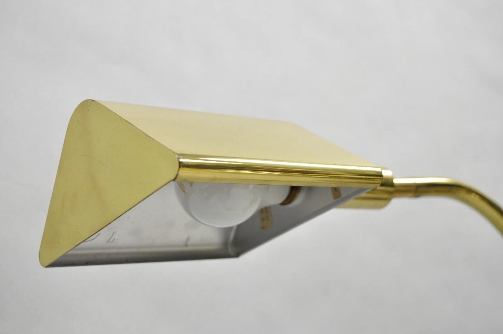 Vintage Chapman Lámpara de pie de farmacia de lectura de latón regulable, moderna de mediados de siglo en venta 6