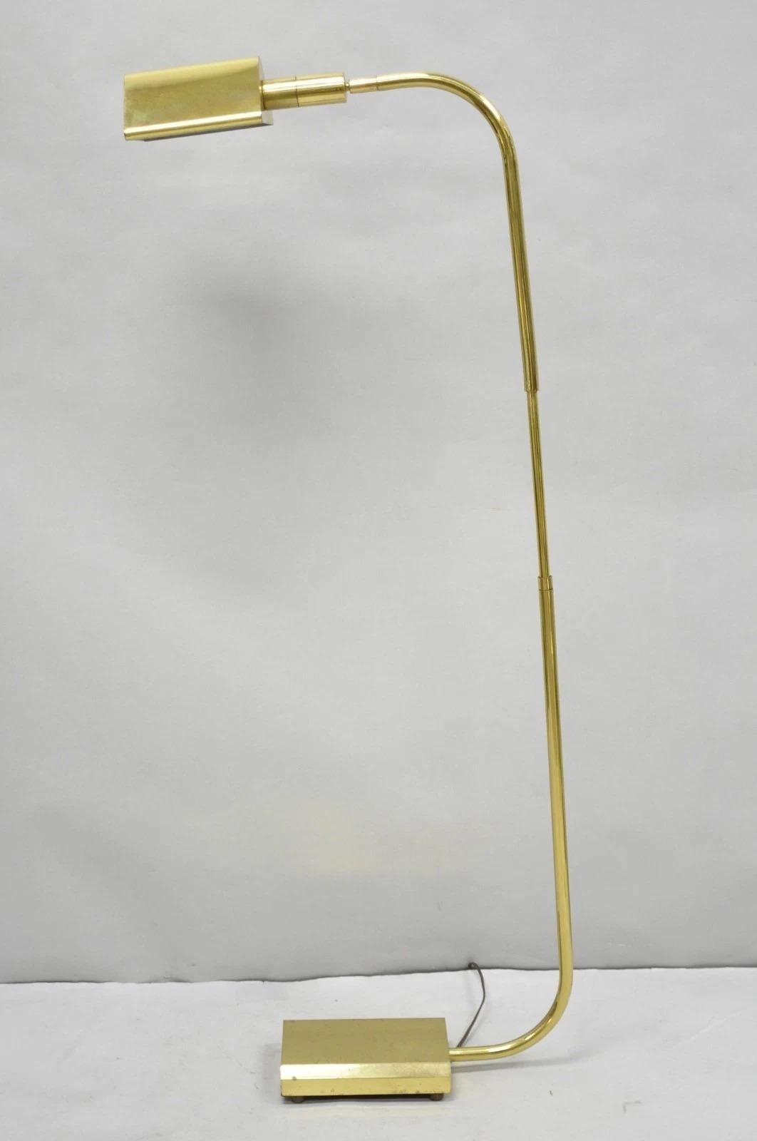 Vintage Chapman Lámpara de pie de farmacia de lectura de latón regulable, moderna de mediados de siglo Moderno de mediados de siglo en venta