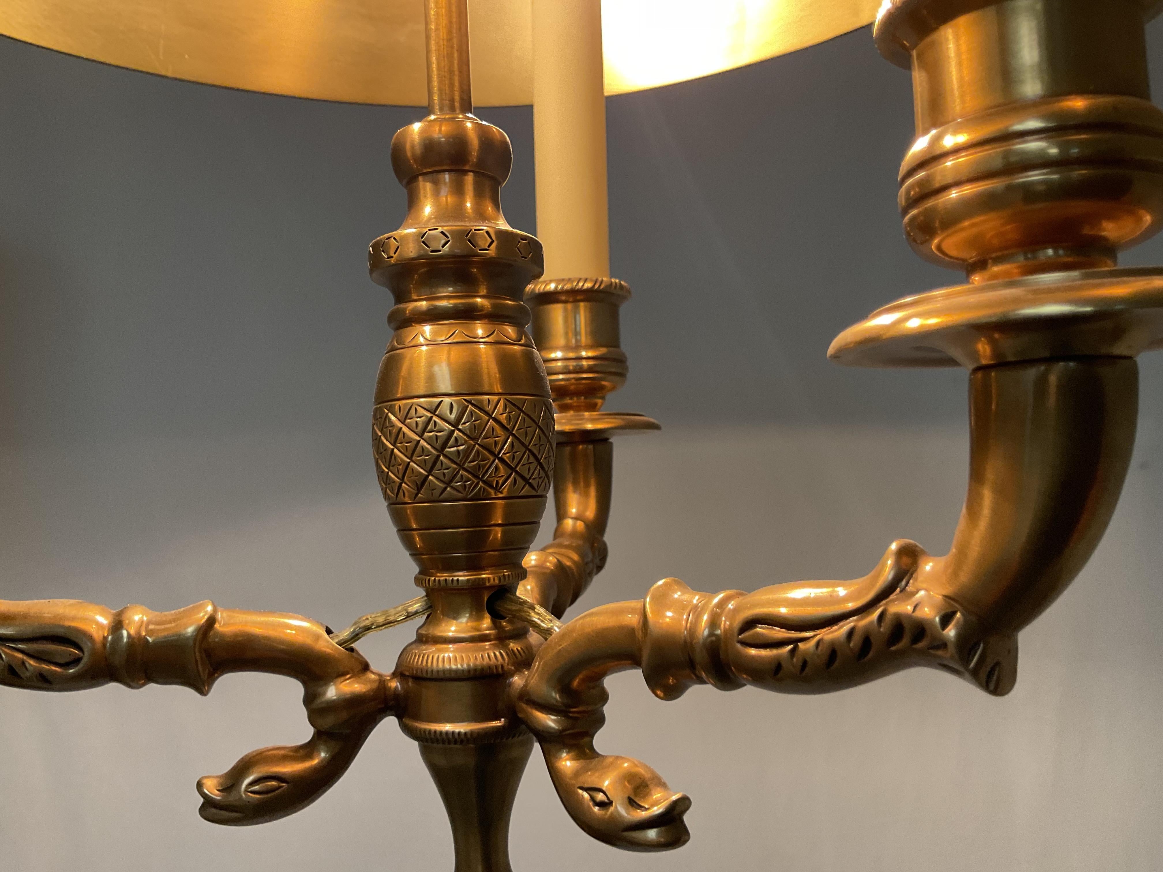 Lampe pendante en laiton massif Bouillotte Vintage Chapman Bon état - En vente à West Palm Beach, FL
