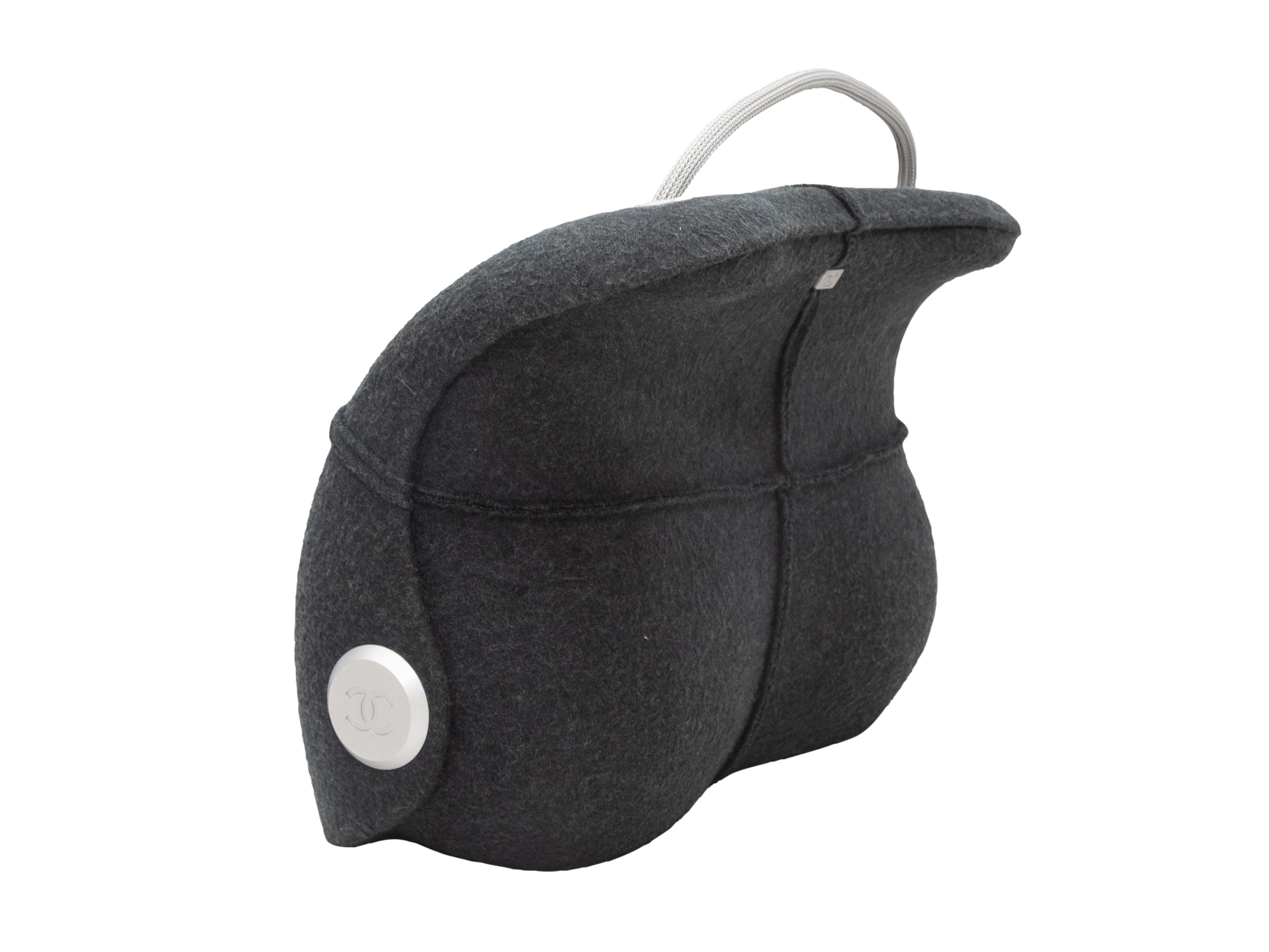 Vintage Charcoal Chanel 1999 Millennium Umhängetasche (Schwarz) im Angebot