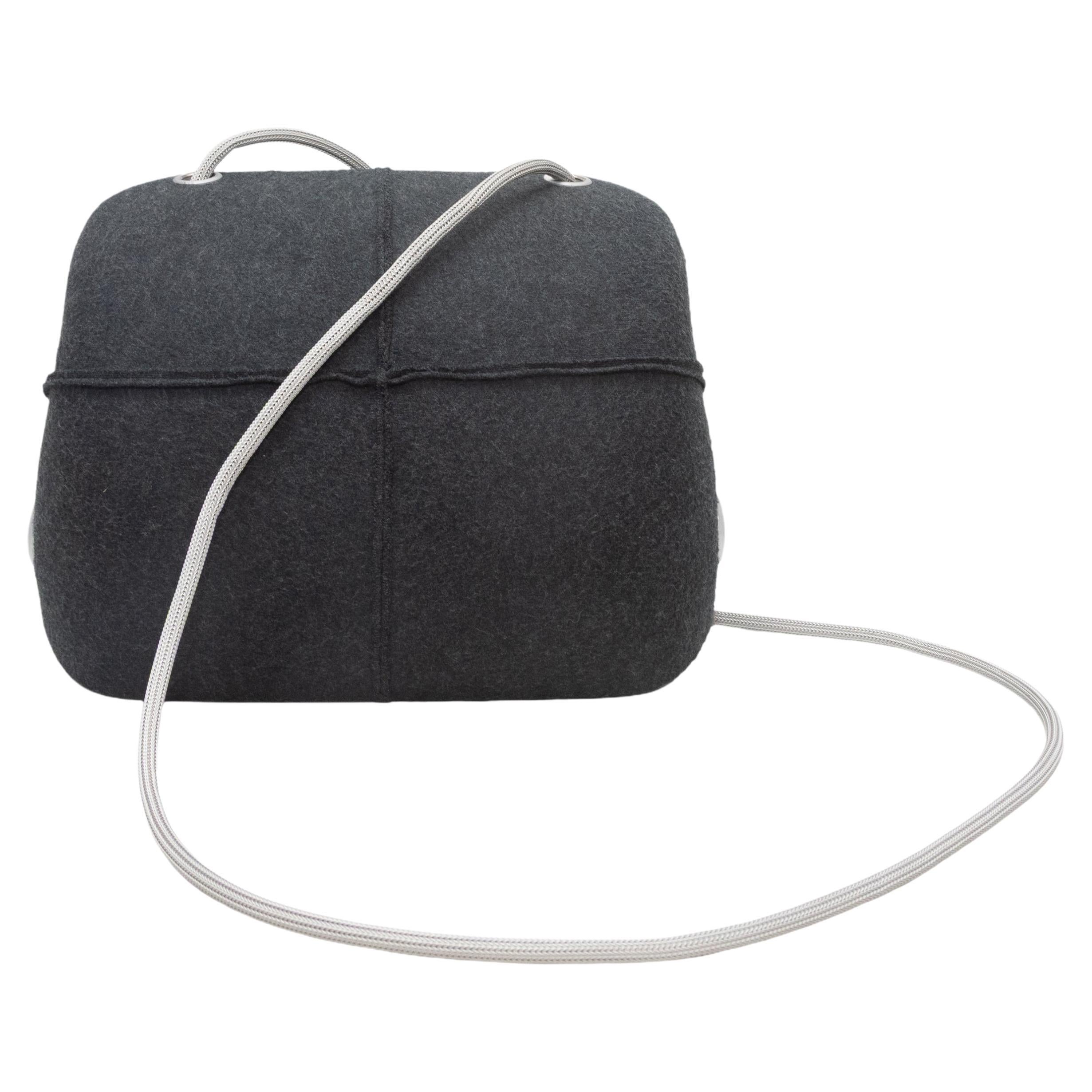 Borsa a tracolla Chanel Millennium 1999, vintage, color antracite