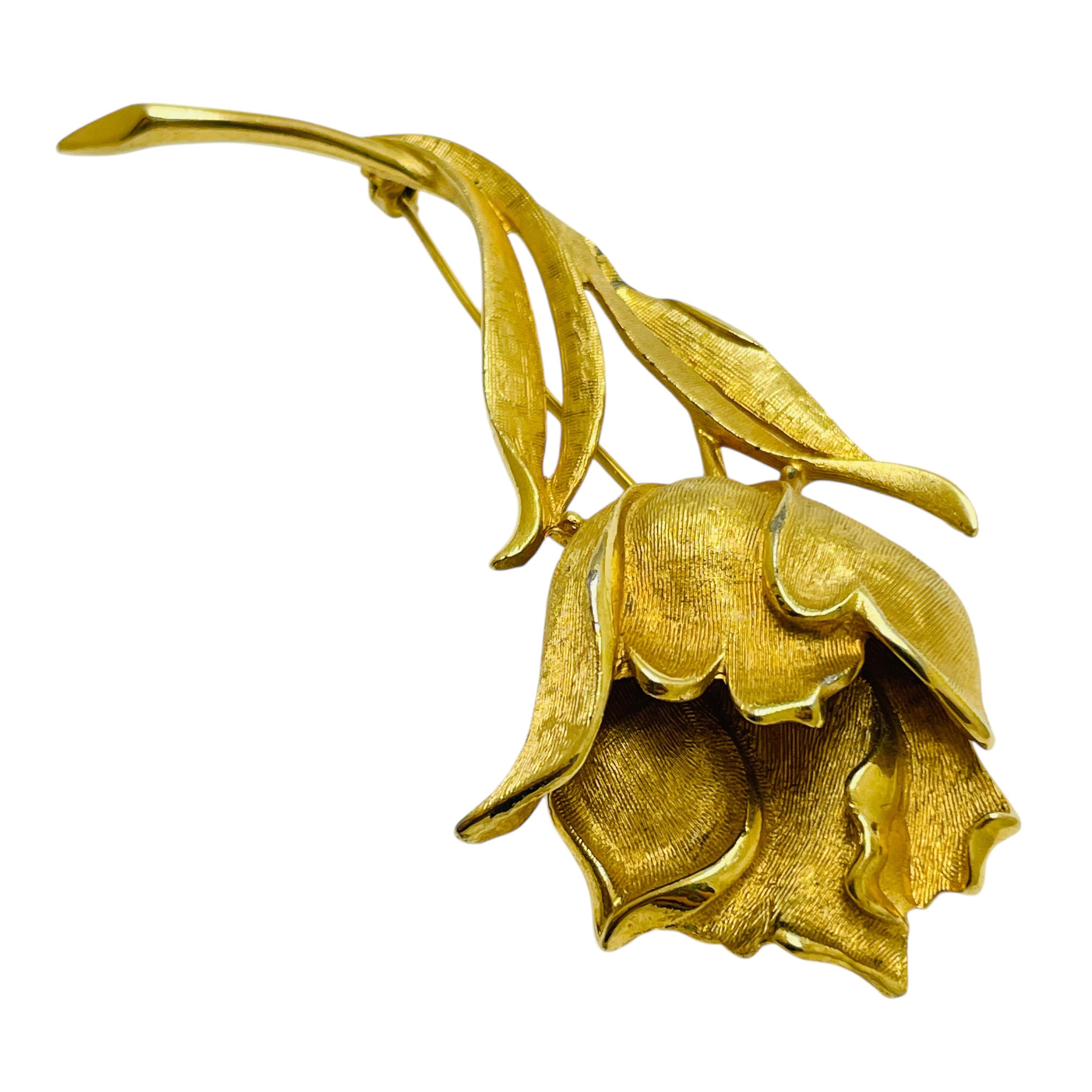 DETAILS

• signed CHAREL 

• gold tone 

• vintage designer brooch 

MEASUREMENTS  

• 

CONDITION

•  very good vintage condition with minimal signs of wear 

 Sku 49

❤️❤️  VINTAGE DESIGNER JEWELRY ❤️❤️

❤️❤️  ALEXANDER’S BOUTIQUE  ❤️❤️  
